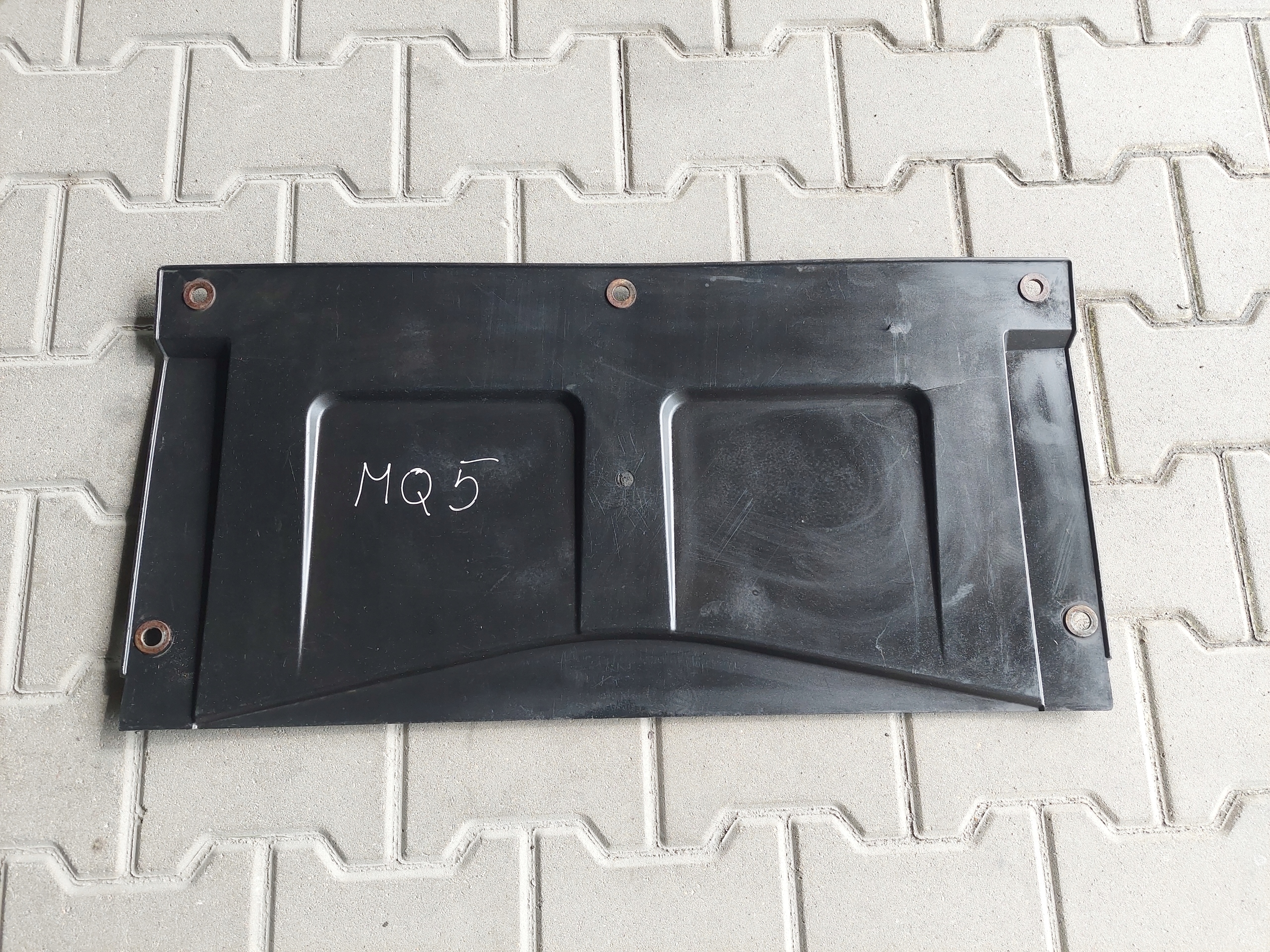 cover below engine 067960100 MASERATI QUATTROPORTE V 4.2 V8 2007