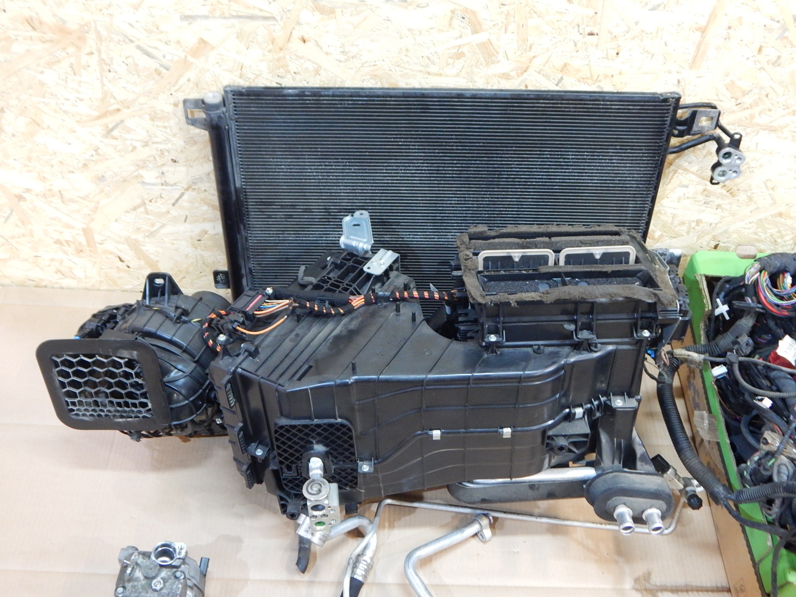 VW T5 LIFT MULTIVAN ZESTAW klimatyzacji sprężarka panel 2.0 TDI Wersja Europejska