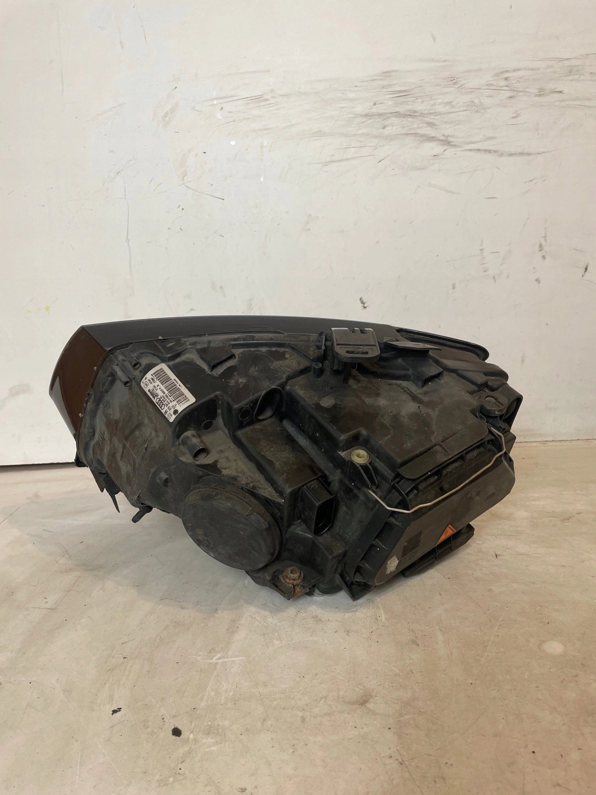 damaged light front front right Audi A5 8T Xenon UK