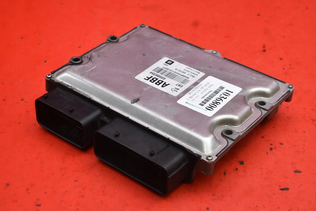 control unit computer of the engine 55588354 ABBF OPEL ASTRA 4 IV J 1.7 CDTI 110 KM