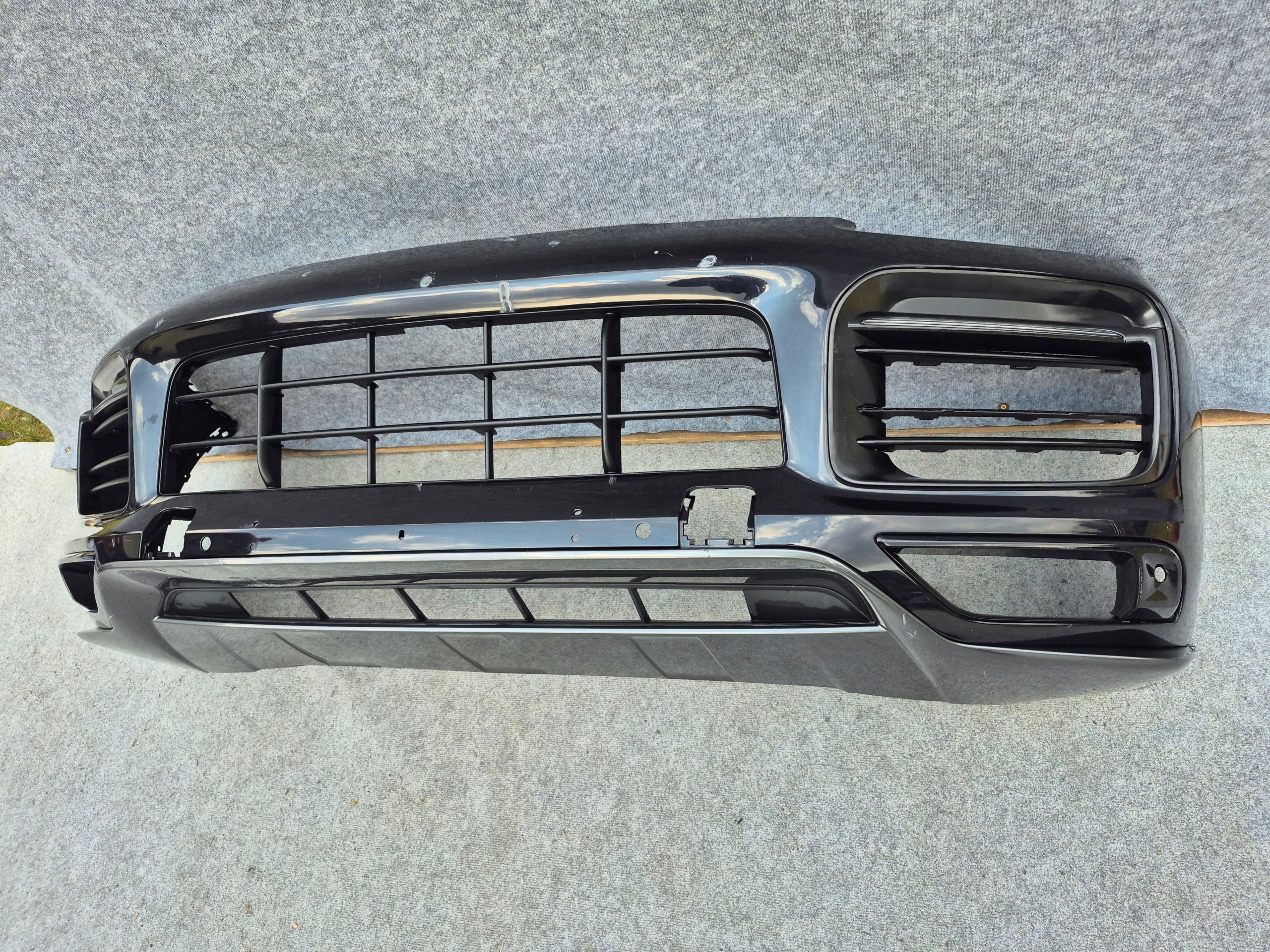 PORSCHE CAYENNE 9Y0 GTS SPORT DESIGN ZDERZAK PRZÓD Producent części Porsche OE