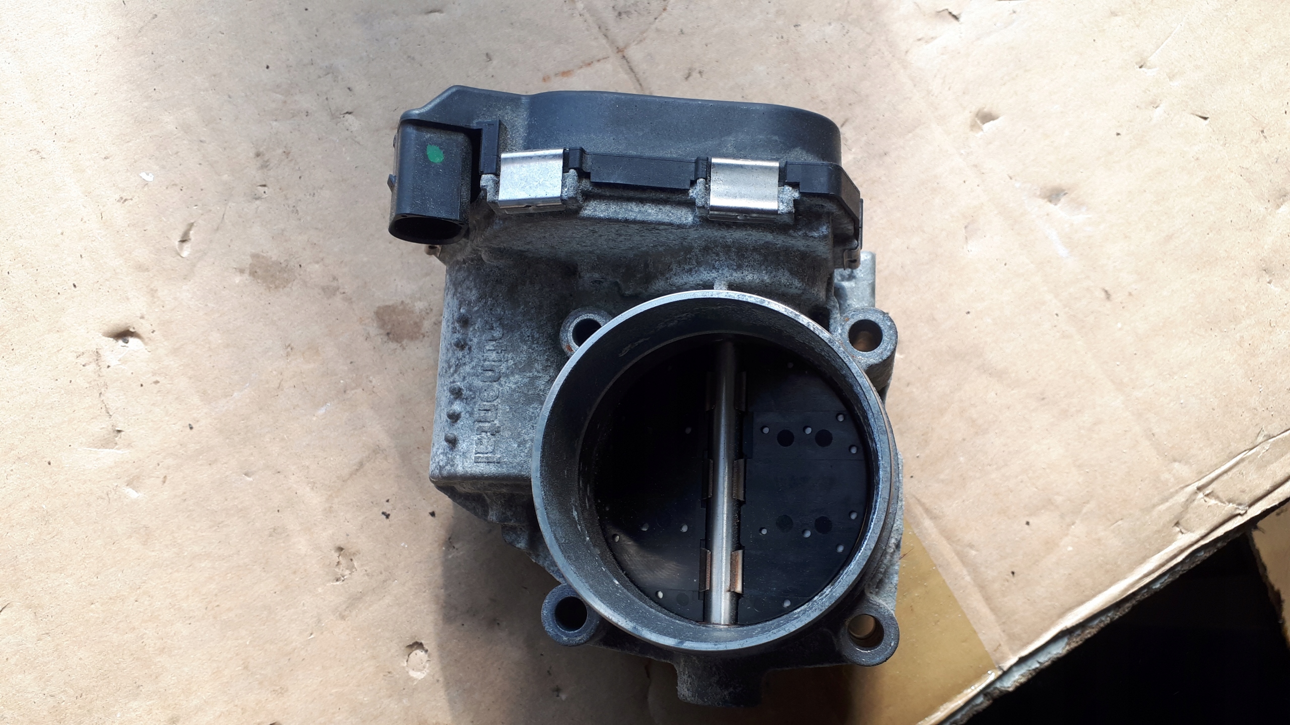 Audi OE 06E133062G корпус