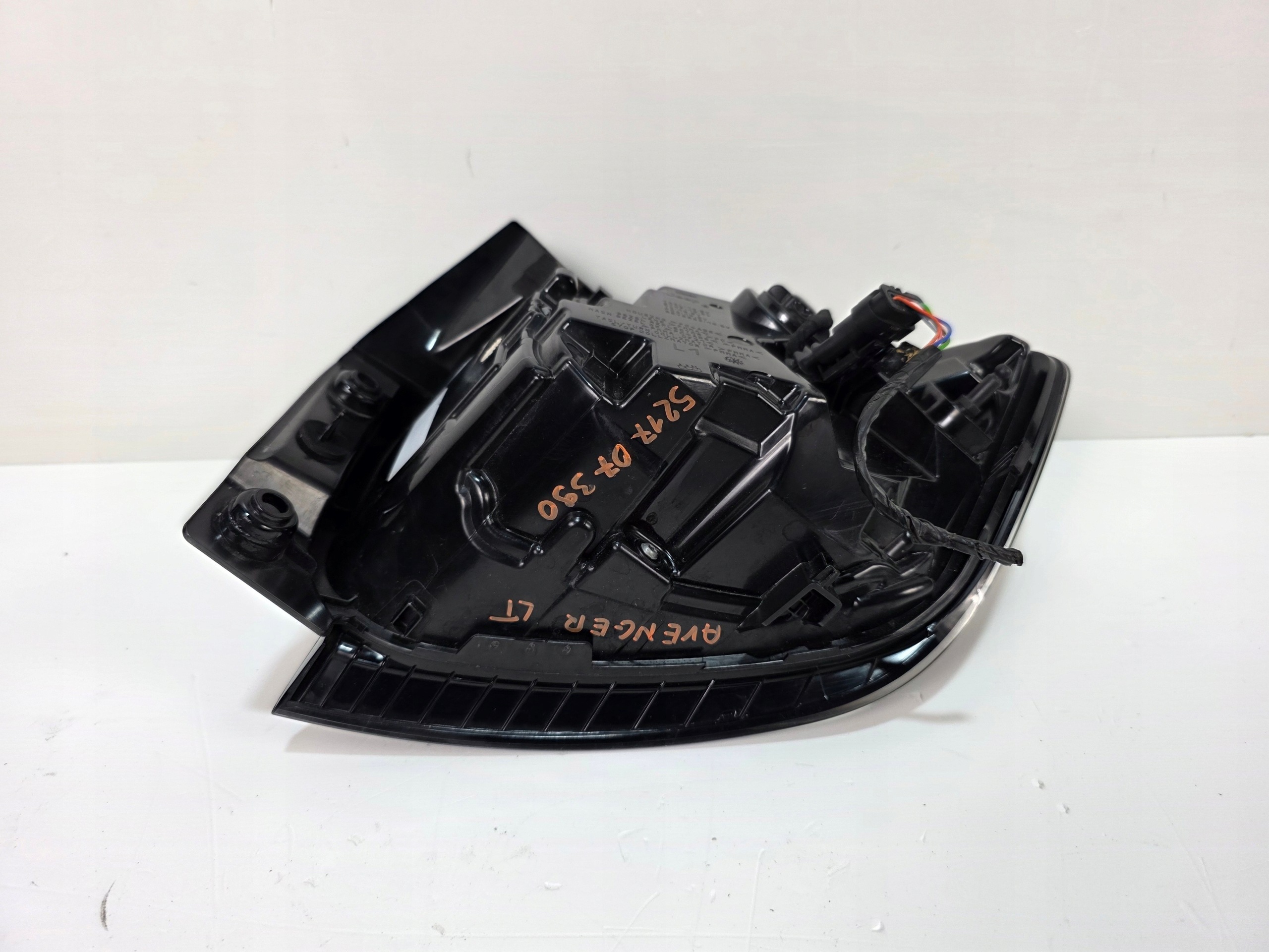 light left rear FULL LED JEEP AVENGER 521707390