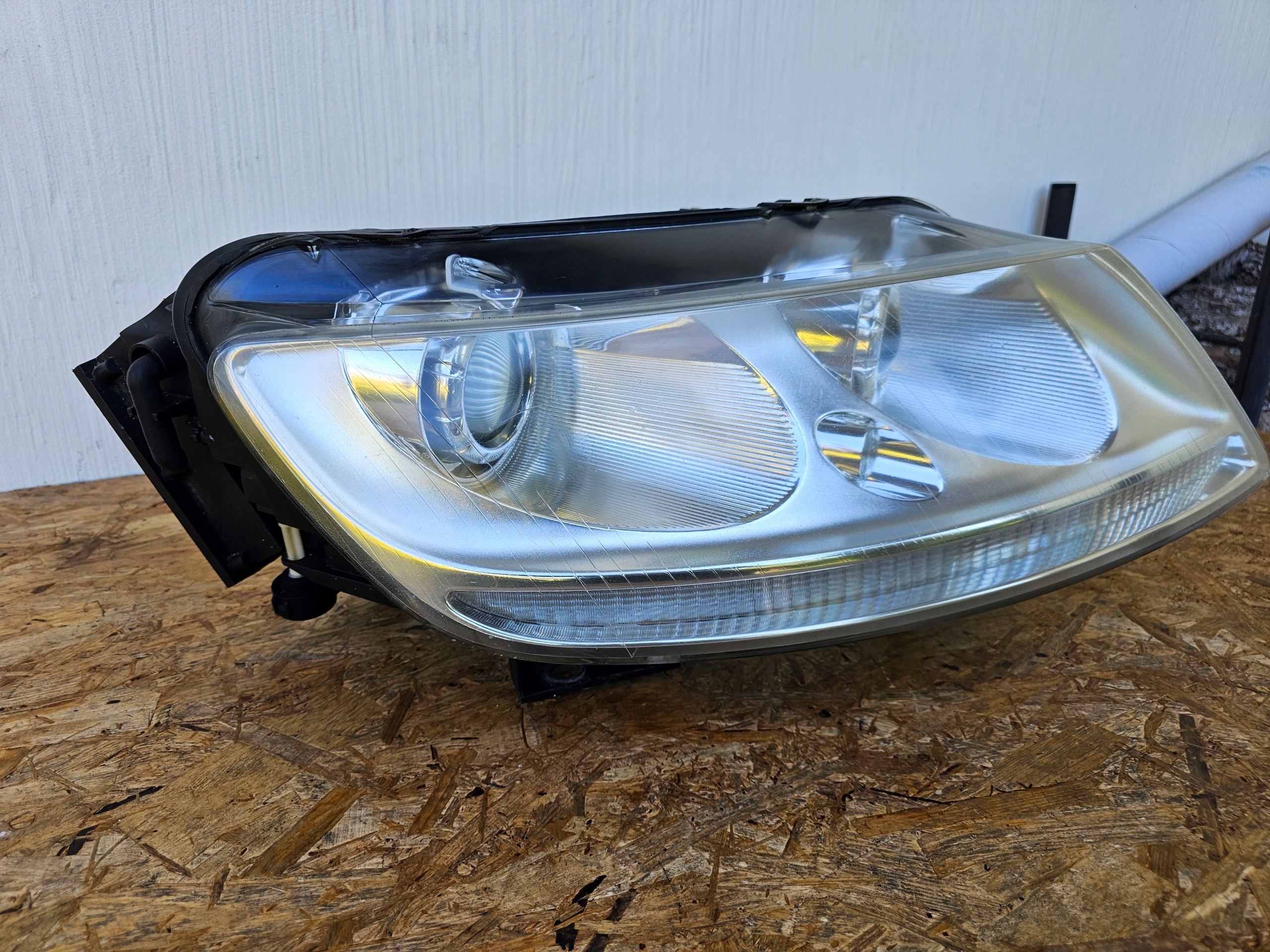 VW Phaeton light right front front right complete BI Xenon europa