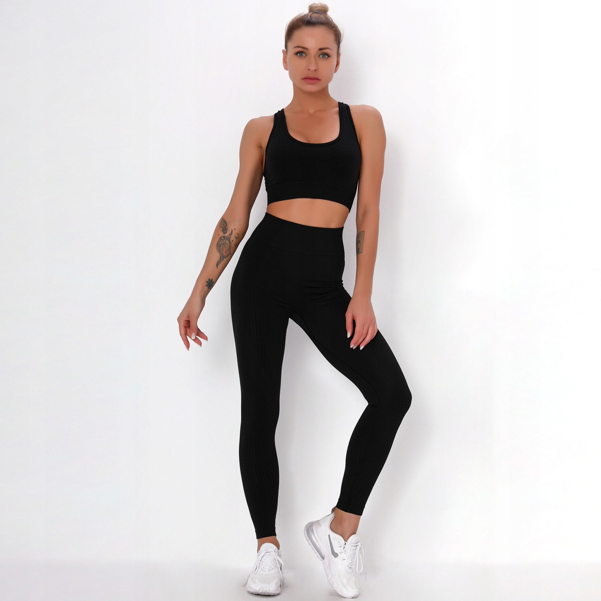 KOMPLET SPORTOWY bezszwowe legginsy + top fitnes M Rozmiar M