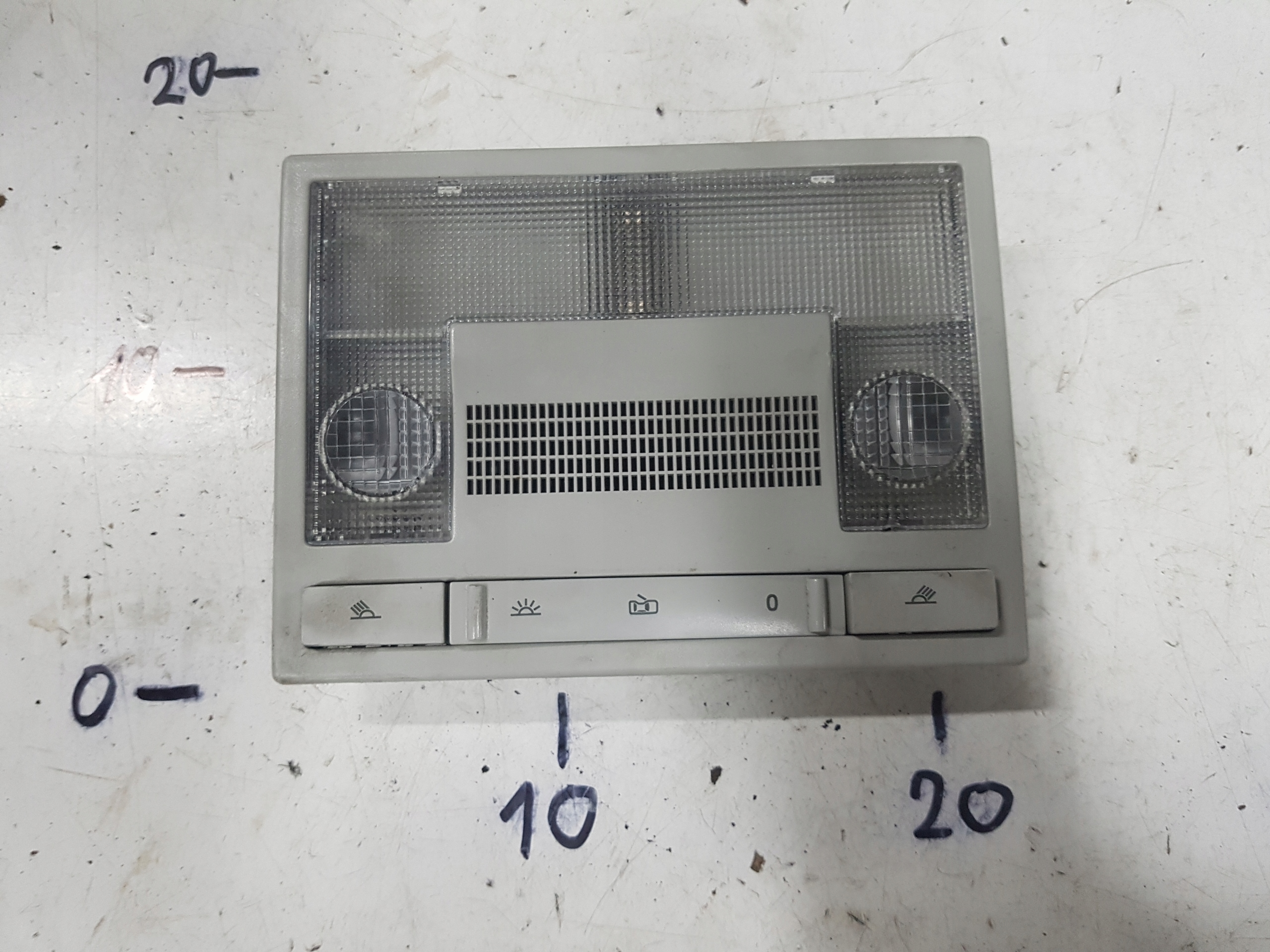 SEAT ALTEA 04-12R потолочный светильник