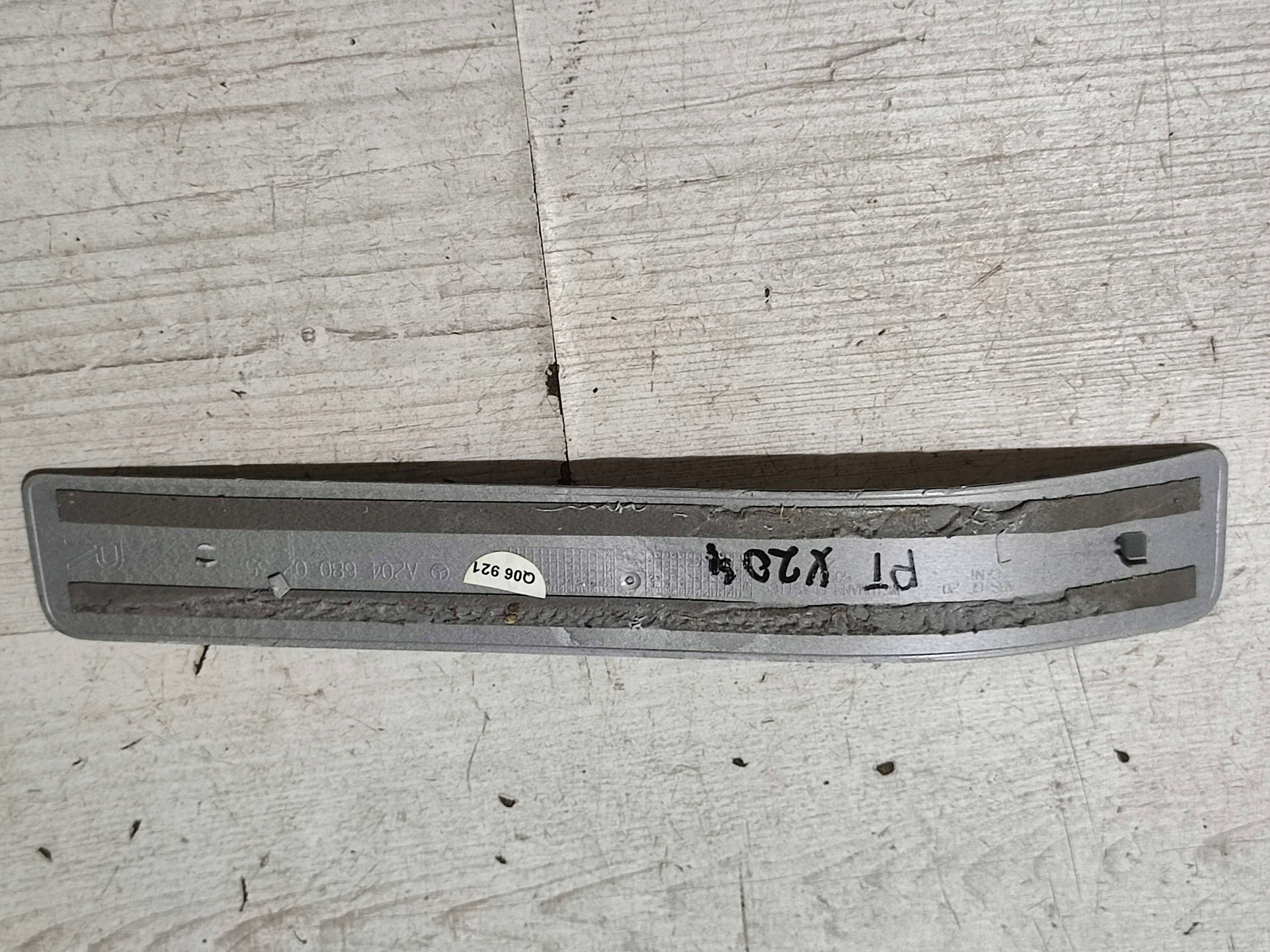 Mercedes-Benz GLK (X204) 2013 rear part side right moulding threshold