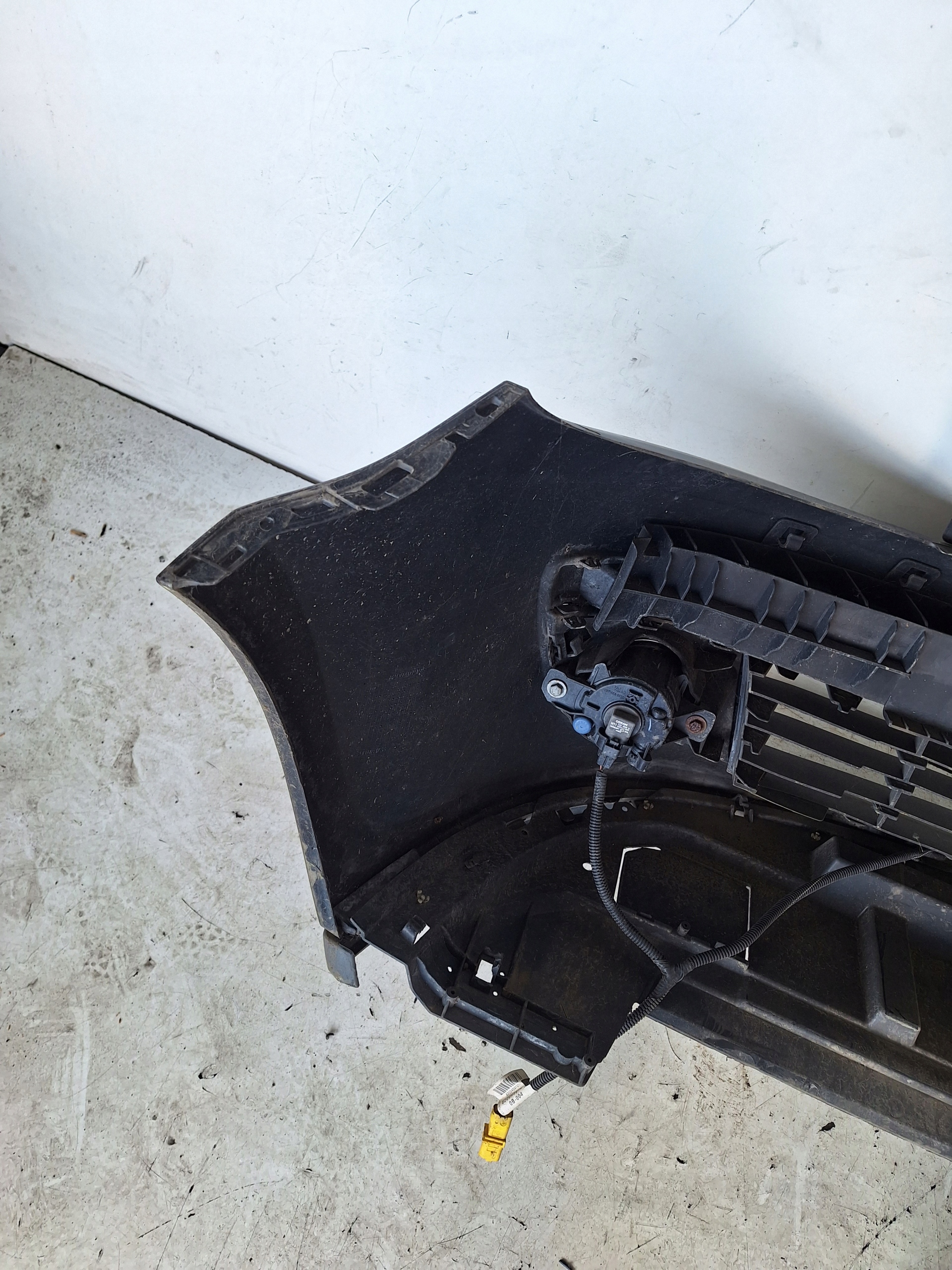 RENAULT CLIO III 05-09 bumper 195