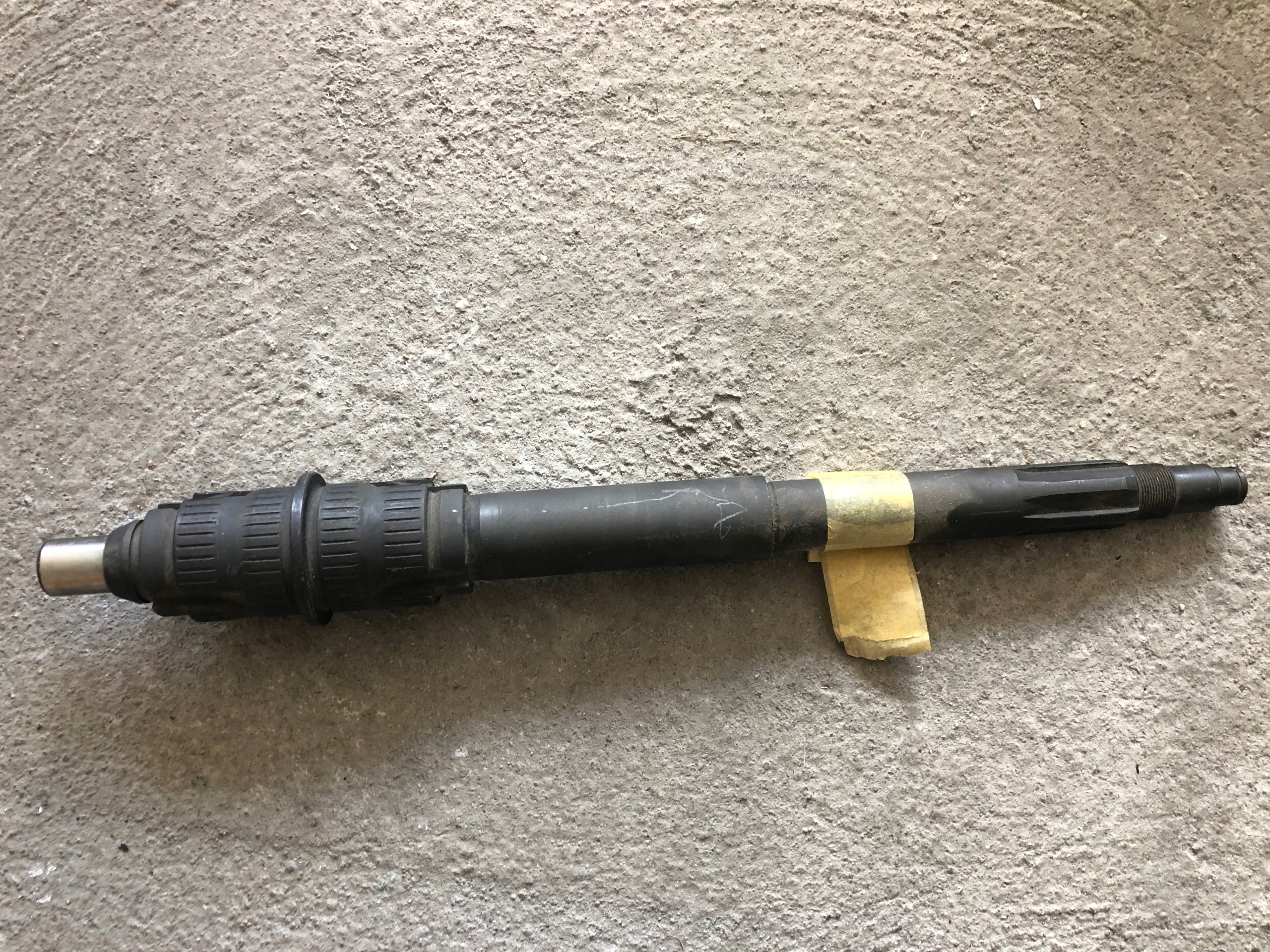 0004 - ГОЛОВНИЙ ВАЛ 5-СТУПІНЧАСТОЇ КОРОБКИ FSO POLONEZ OE