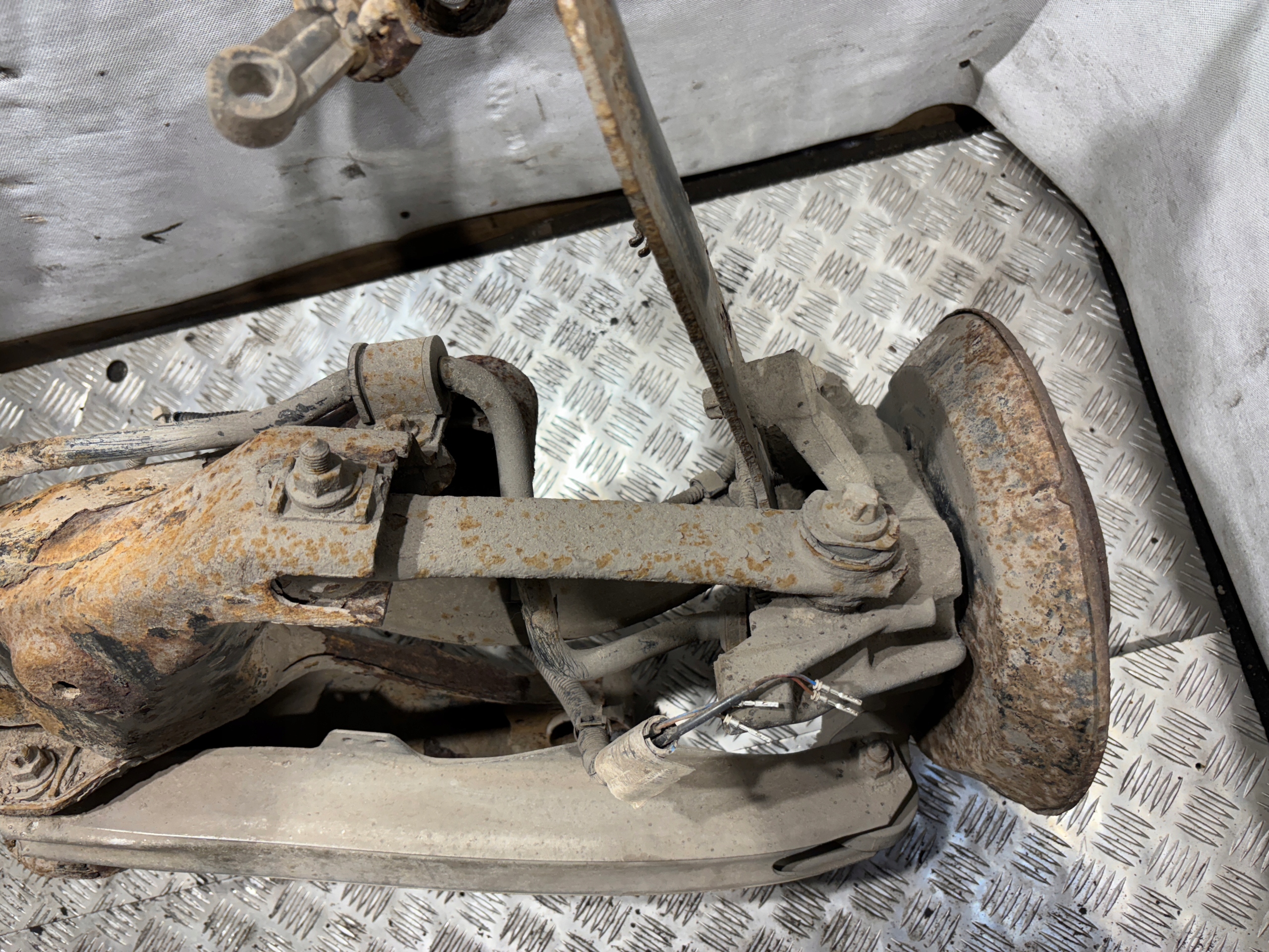 Essieu arrière Opel Vectra C 1,8B Berline