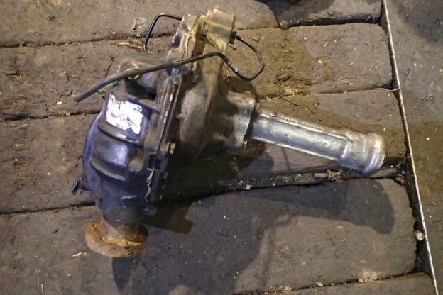 LAND ROVER DISCOVERY III 2.7 TDV6 ПЕРЕДНИЙ МОСТ