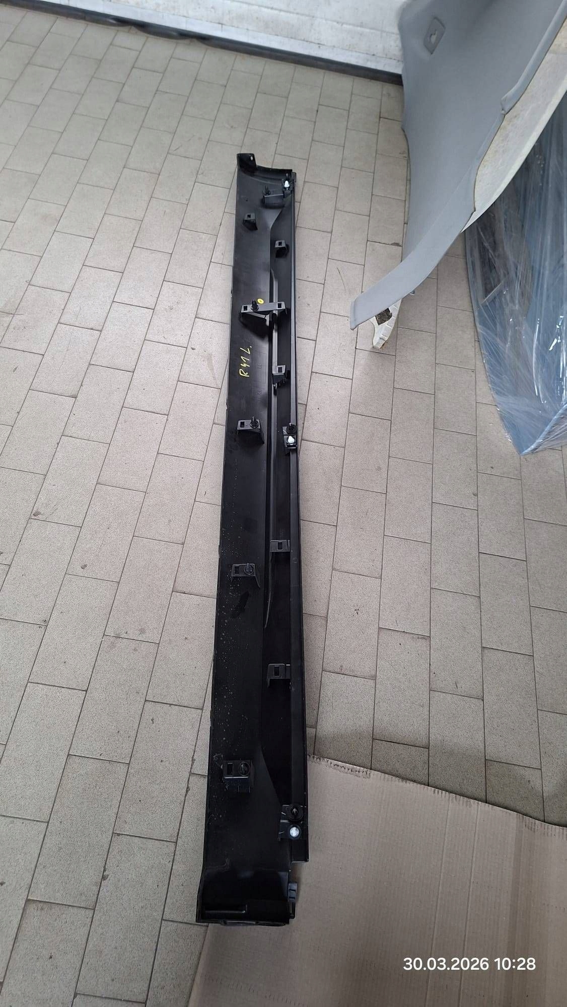 moulding threshold side left side Renault 4 764195677R