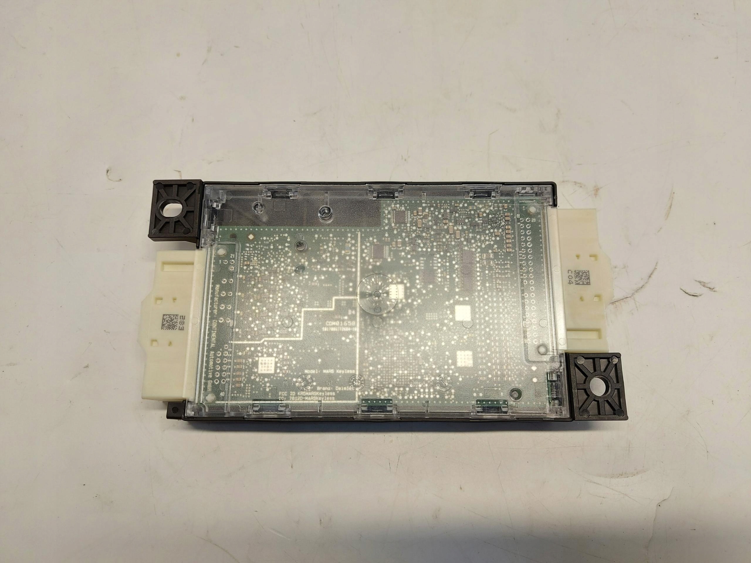 Mercedes GLA 200 II H247 W247 2023r. module control unit KEYLESS A1679009230