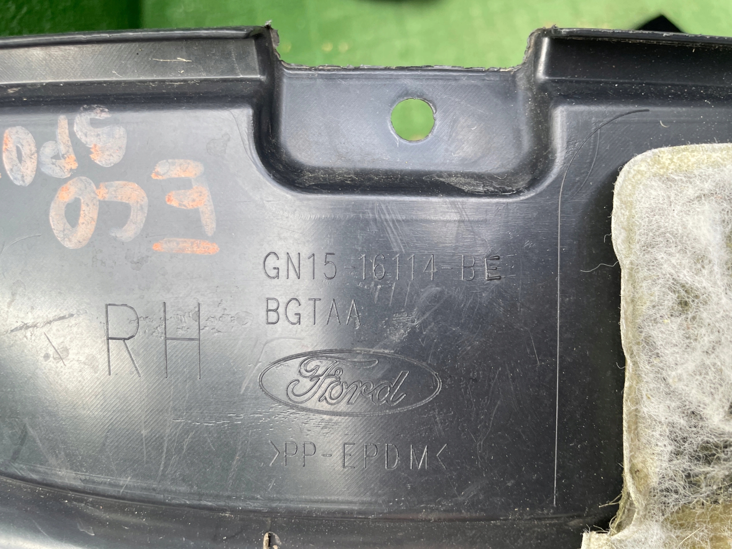 FORD ECOSPORT 2 II MK2 LIFT mudguard right front GN15-16114-BE