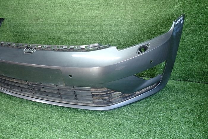 VW GOLF SPORTSVAN 12-17 front bumper front