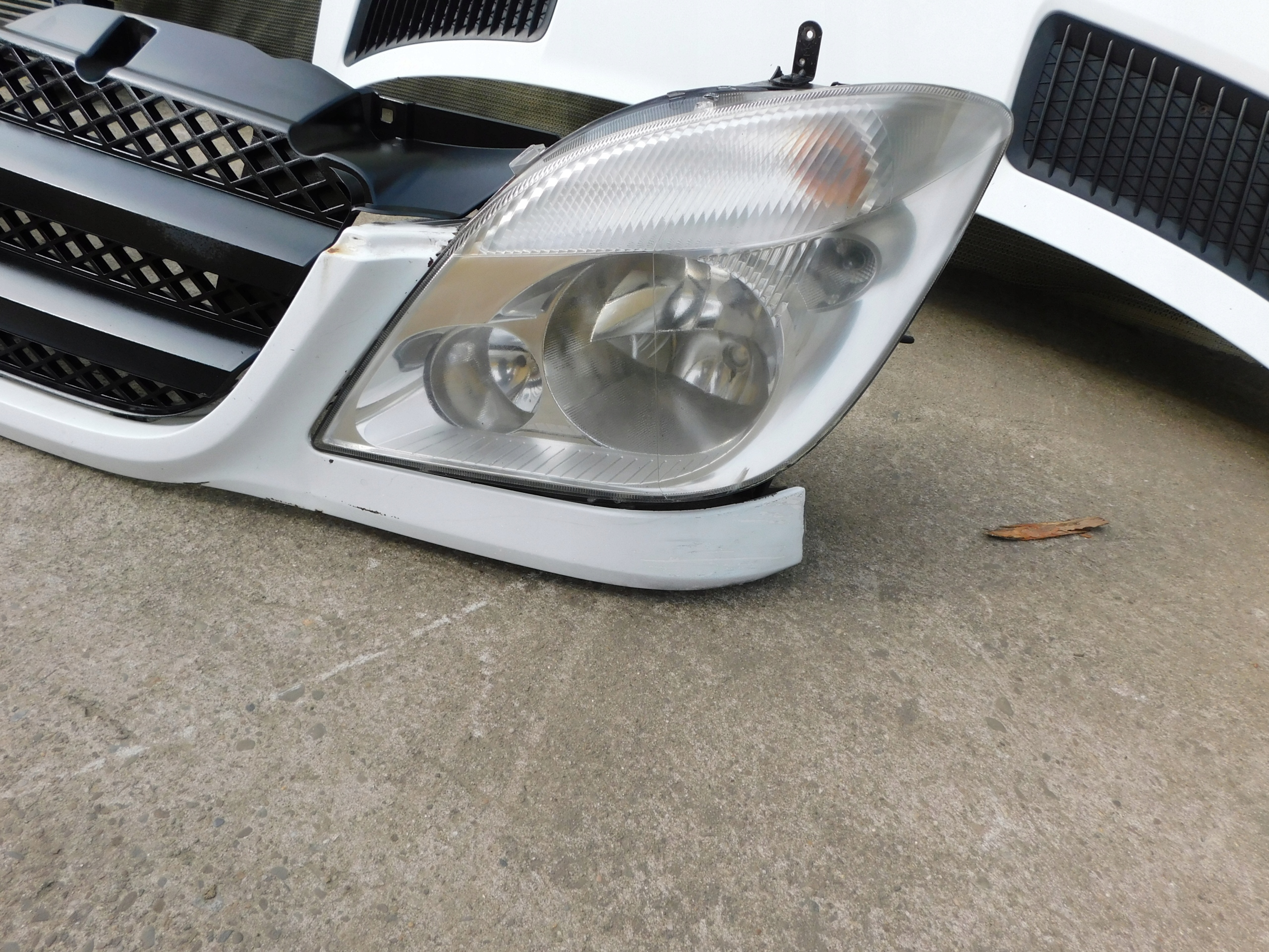 Mercedes Sprinter front complete bonnet radiator bumper lights fenders