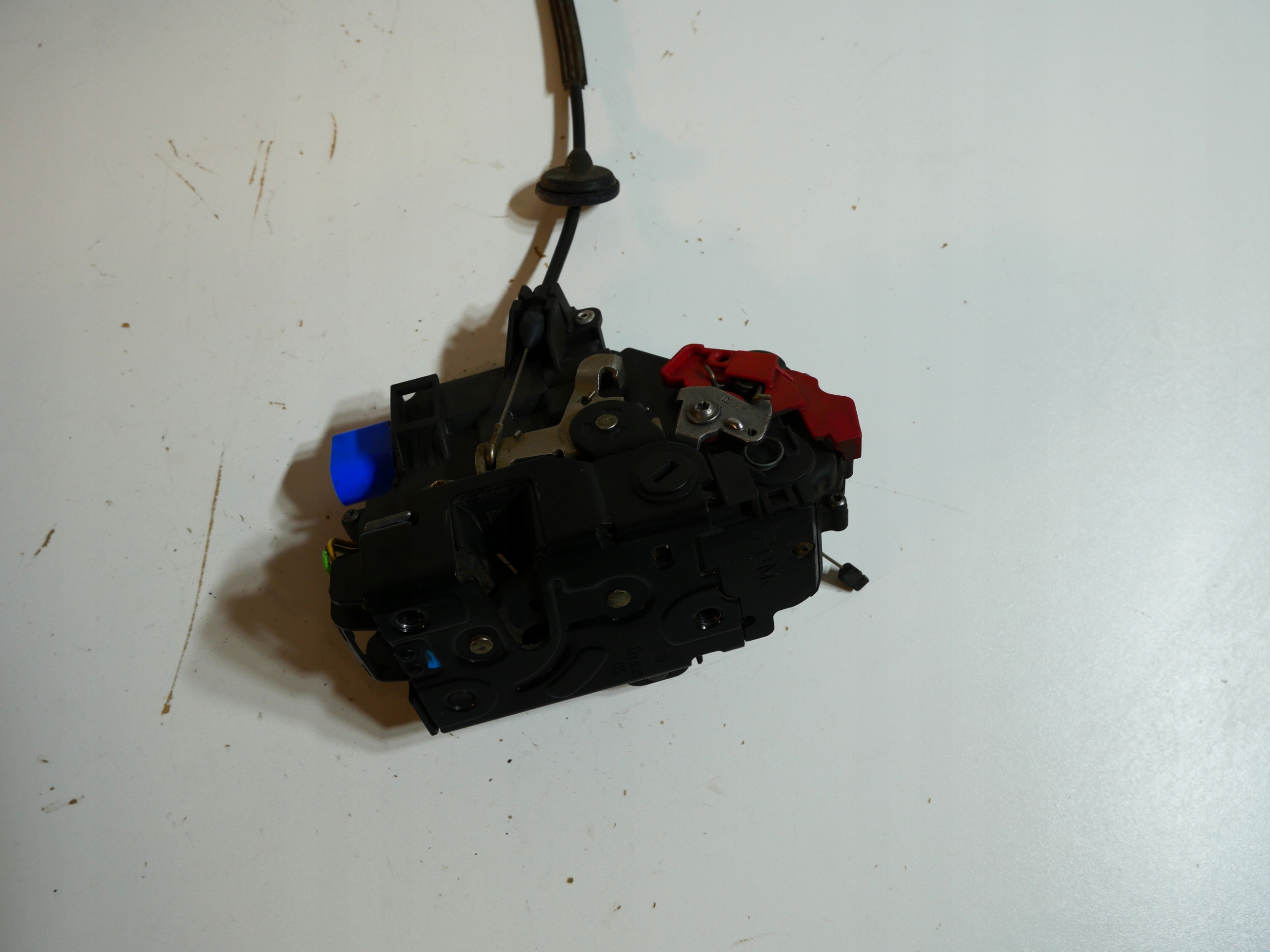 lock door right rear part OCTAVIA II 7L0839016