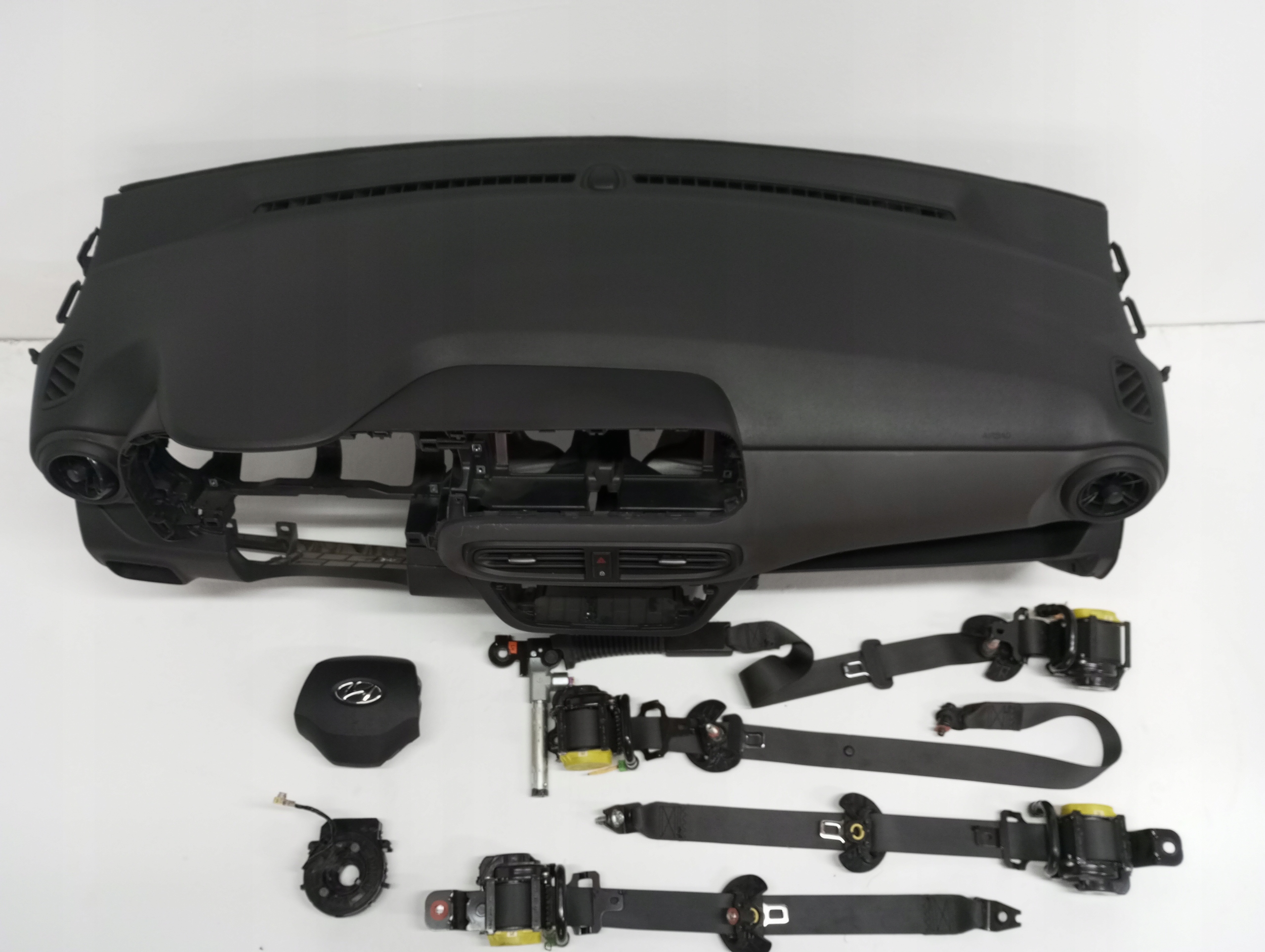 dashboard HYUNDAI I10 III 22R