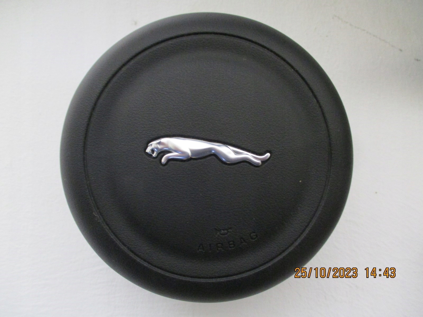Deska tábla pulpit JAGUAR E PACE HEAD UP