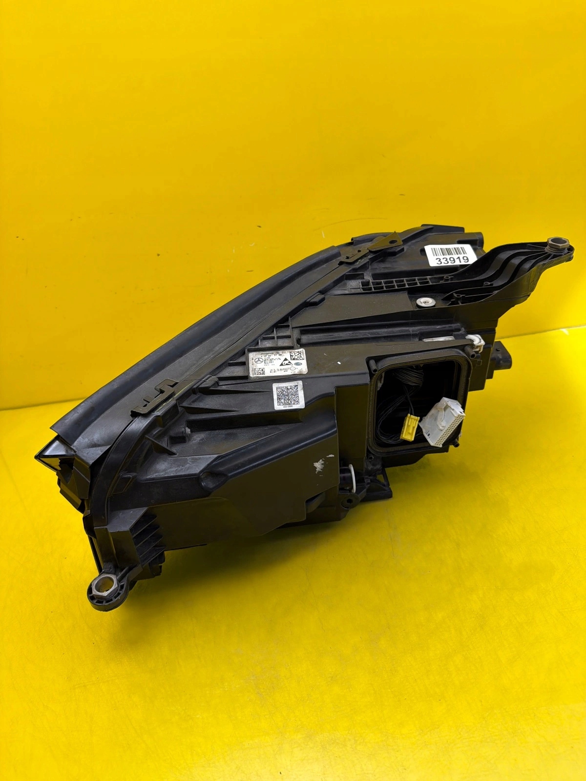 light right Mercedes GLE W167 Full Led Multibeam A1679061700