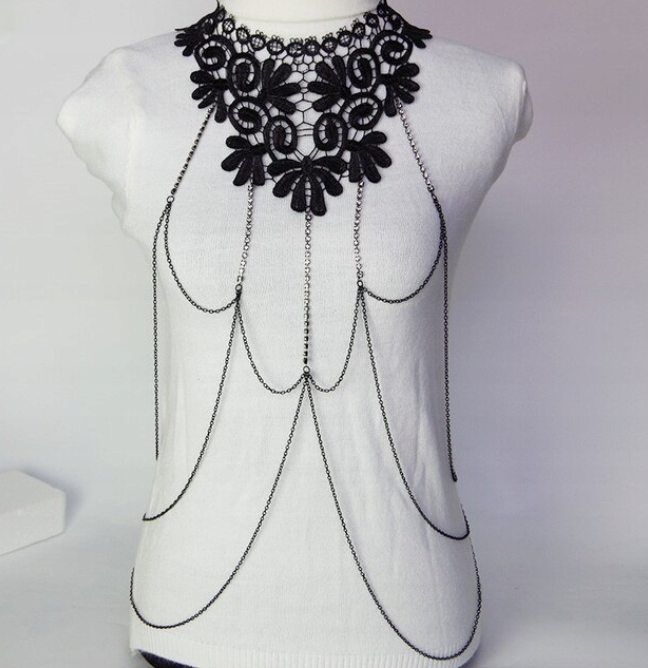 BIŻUTERIA RETRO OZDOBA CIAŁO ŁAŃCUSZEK KORONKA v2 Marka bez marki