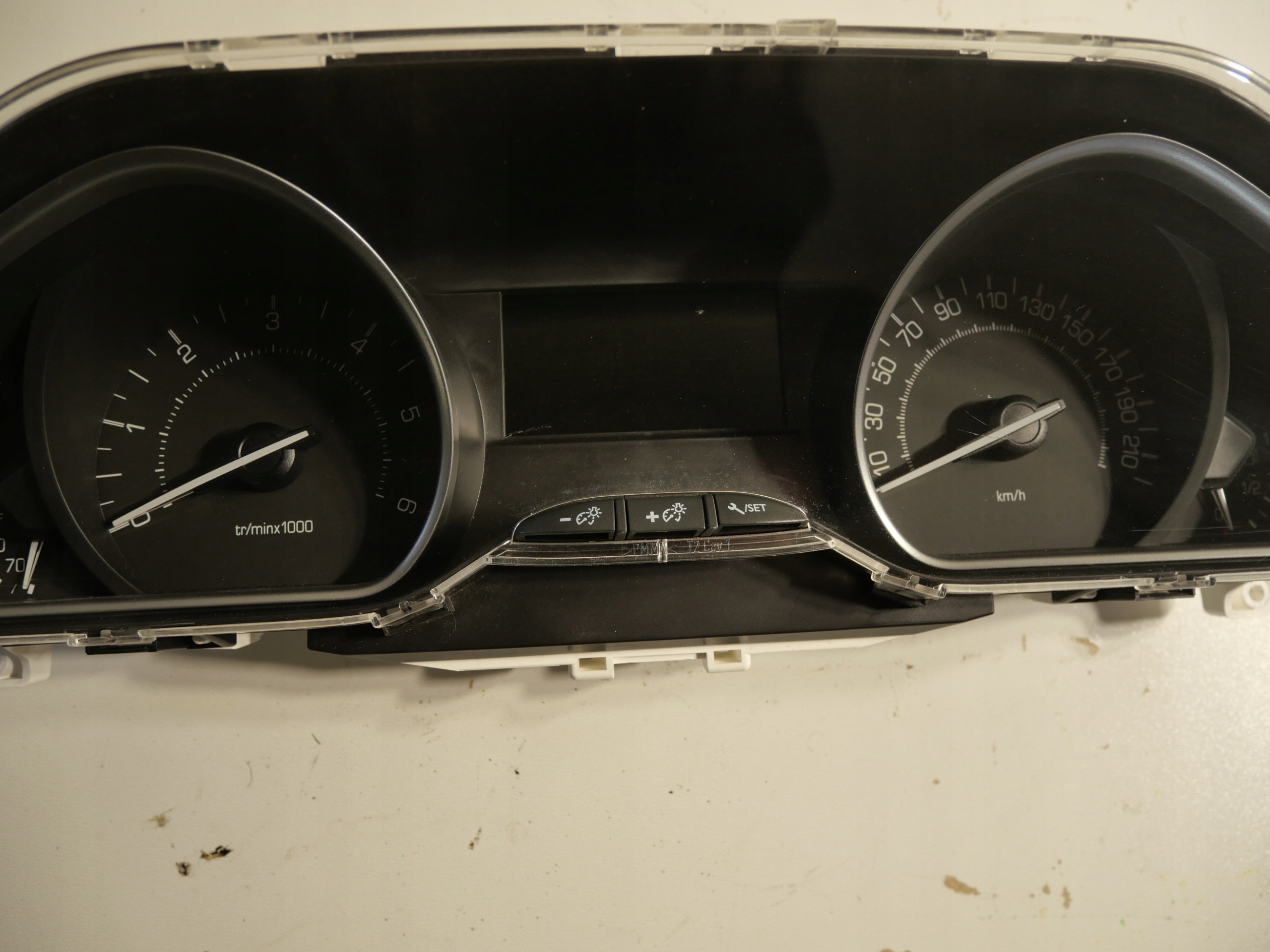 dials PEUGEOT 208 981384898000