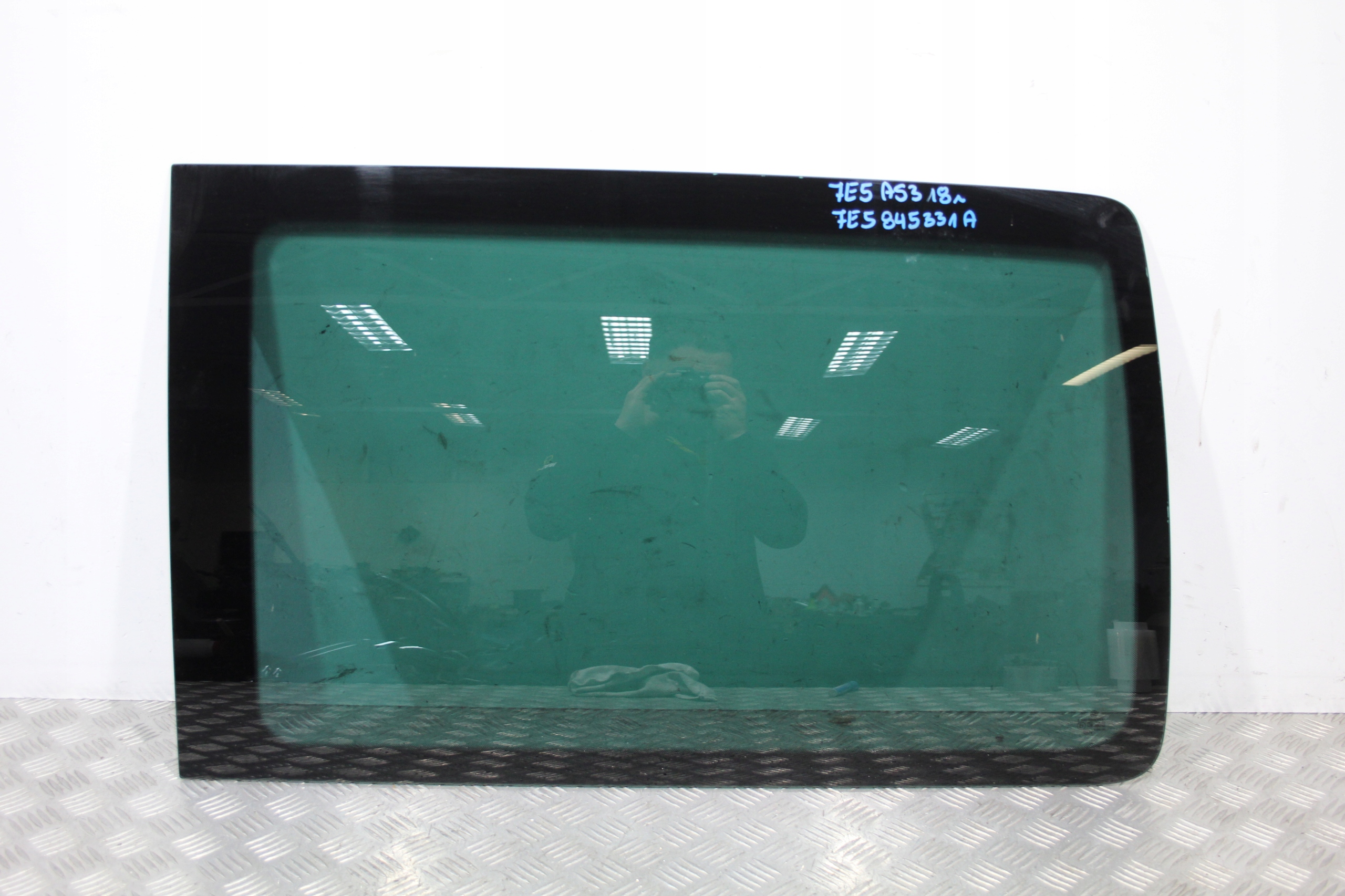 window bodywork left VW CARAVELLE T6 7E5 7E LIFT