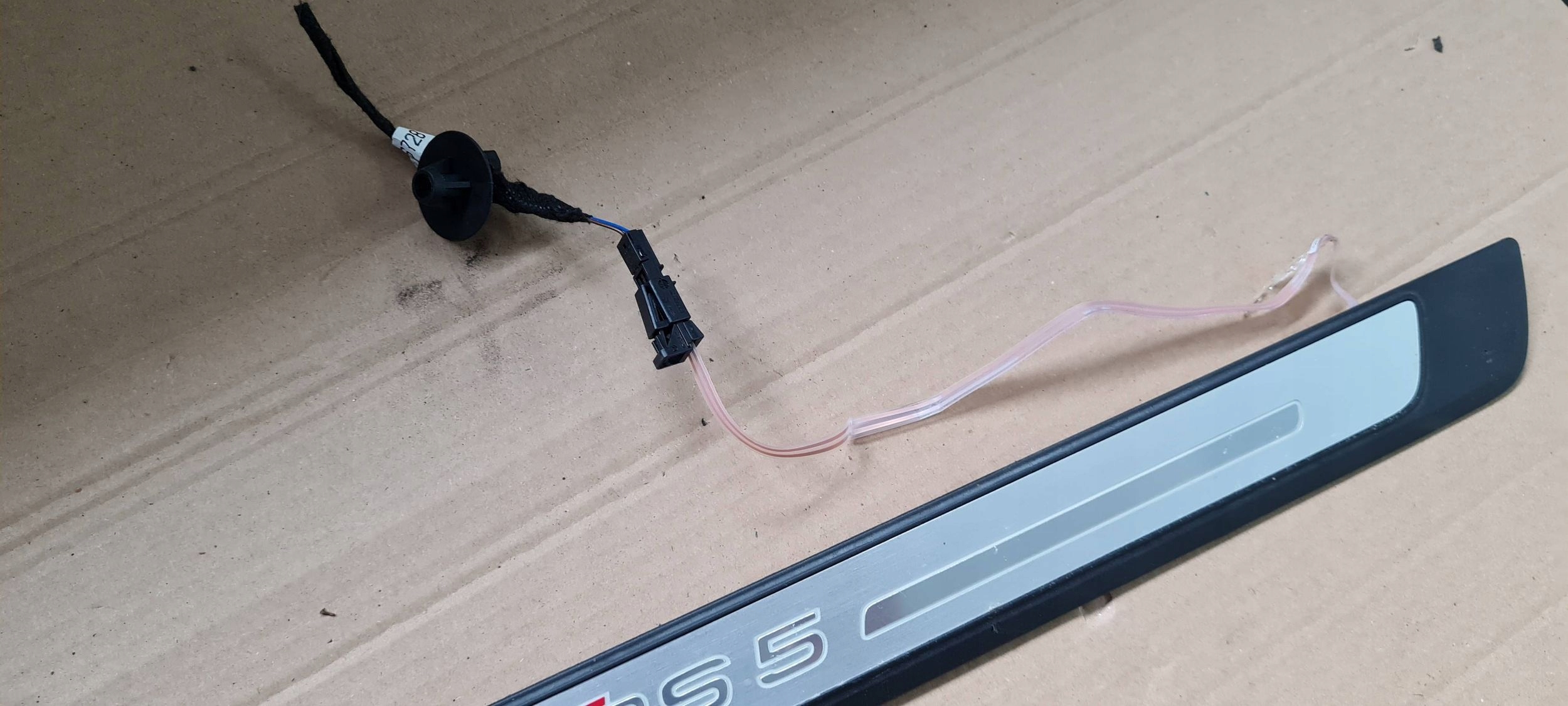 RS5 8W LIFT S5 moulding LED cap threshold left right SLINE KOMPLET