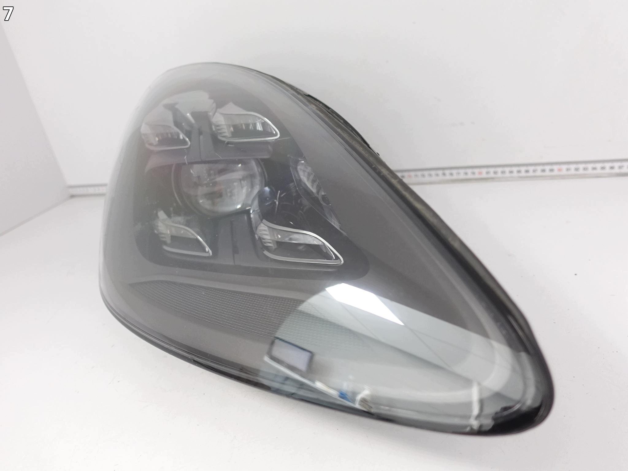 PORSCHE CAYENNE 9Y0 E3 III 18-23 light FULL LED MATRIX right front EUROPA