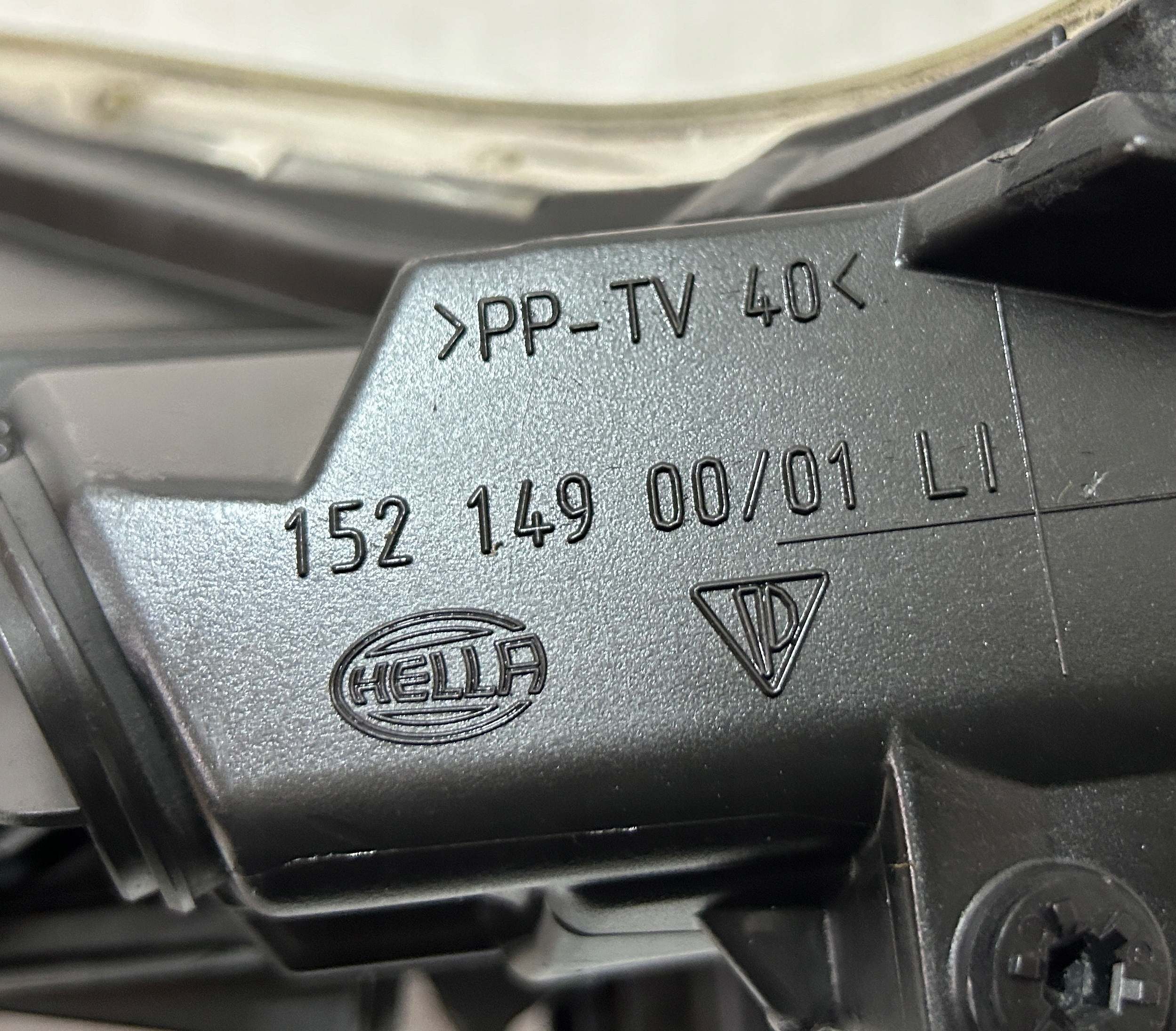 light right left front PORSCHE 911 996 LIFT 01- XENON