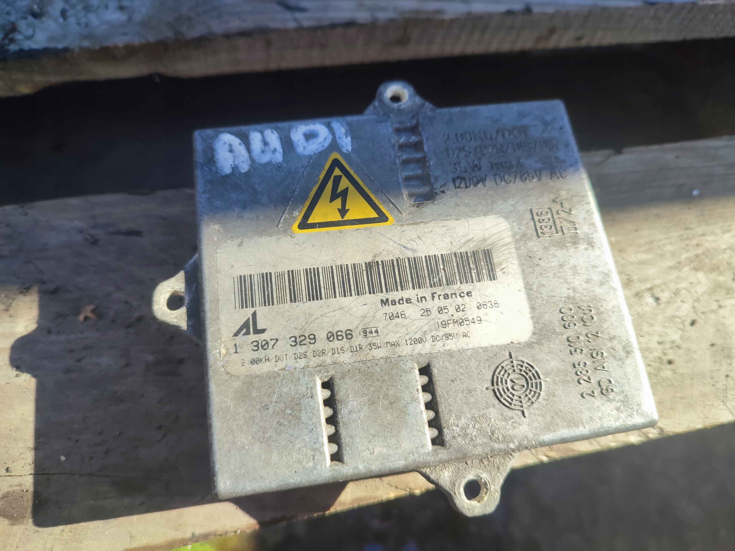 control unit lights XENON AUDI 1307329066
