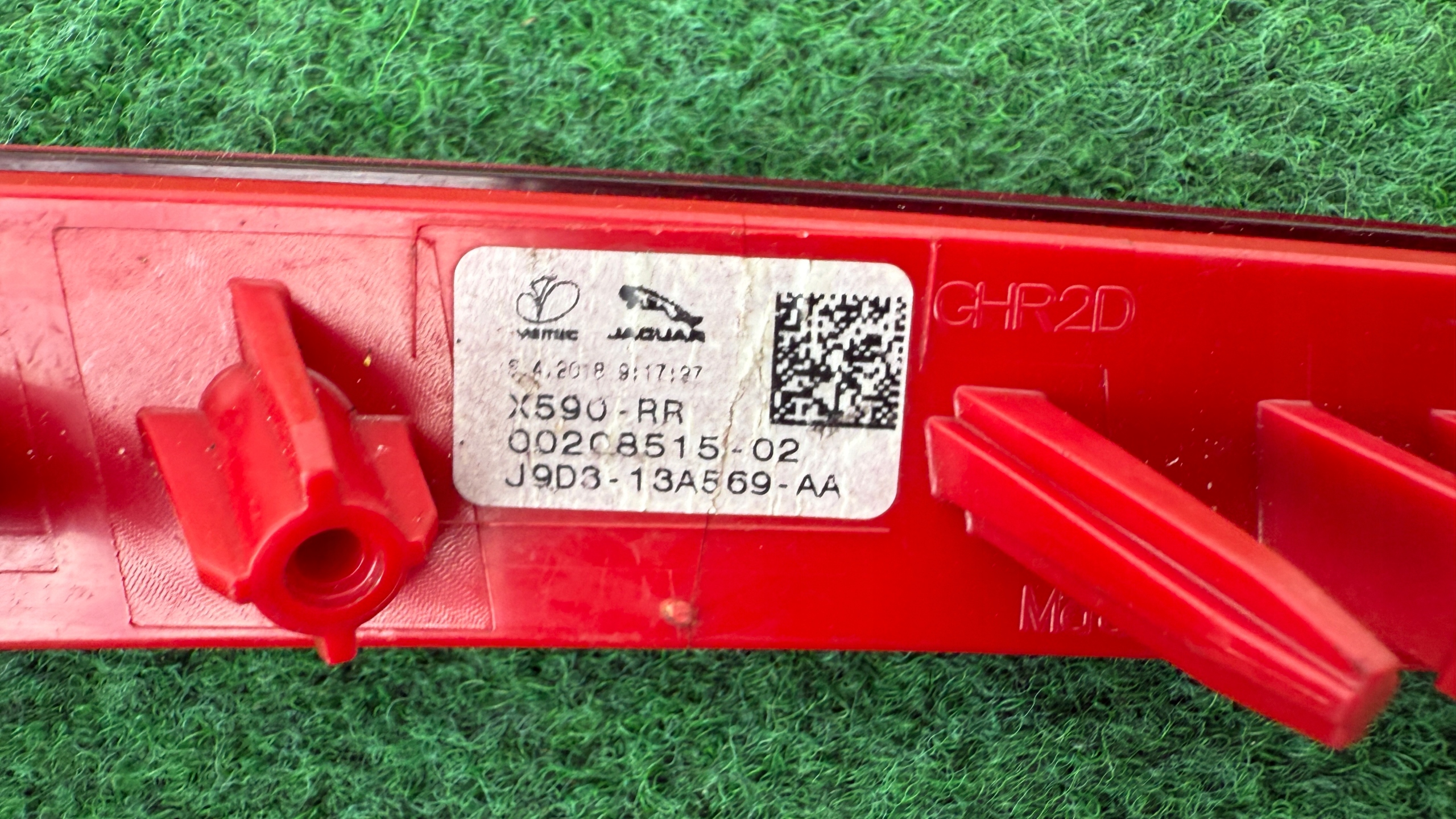 JAGUAR e-PACE sinistra ODBLASK Paraurti posteriore FANALE J9D313A569AA STA/003