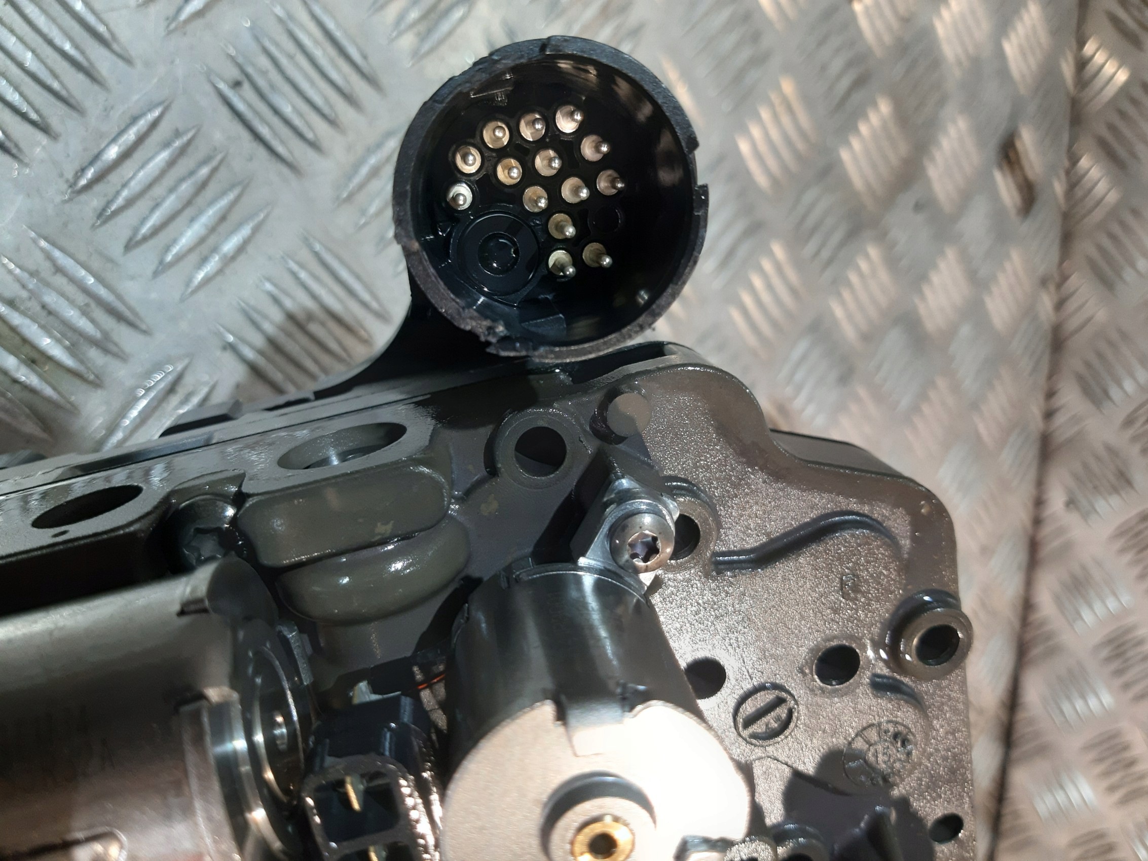 SKODA OCTAVIA III SCOUT 2.0 TDI MECHATRON DSG control unit gearboxes 02E927770AQ