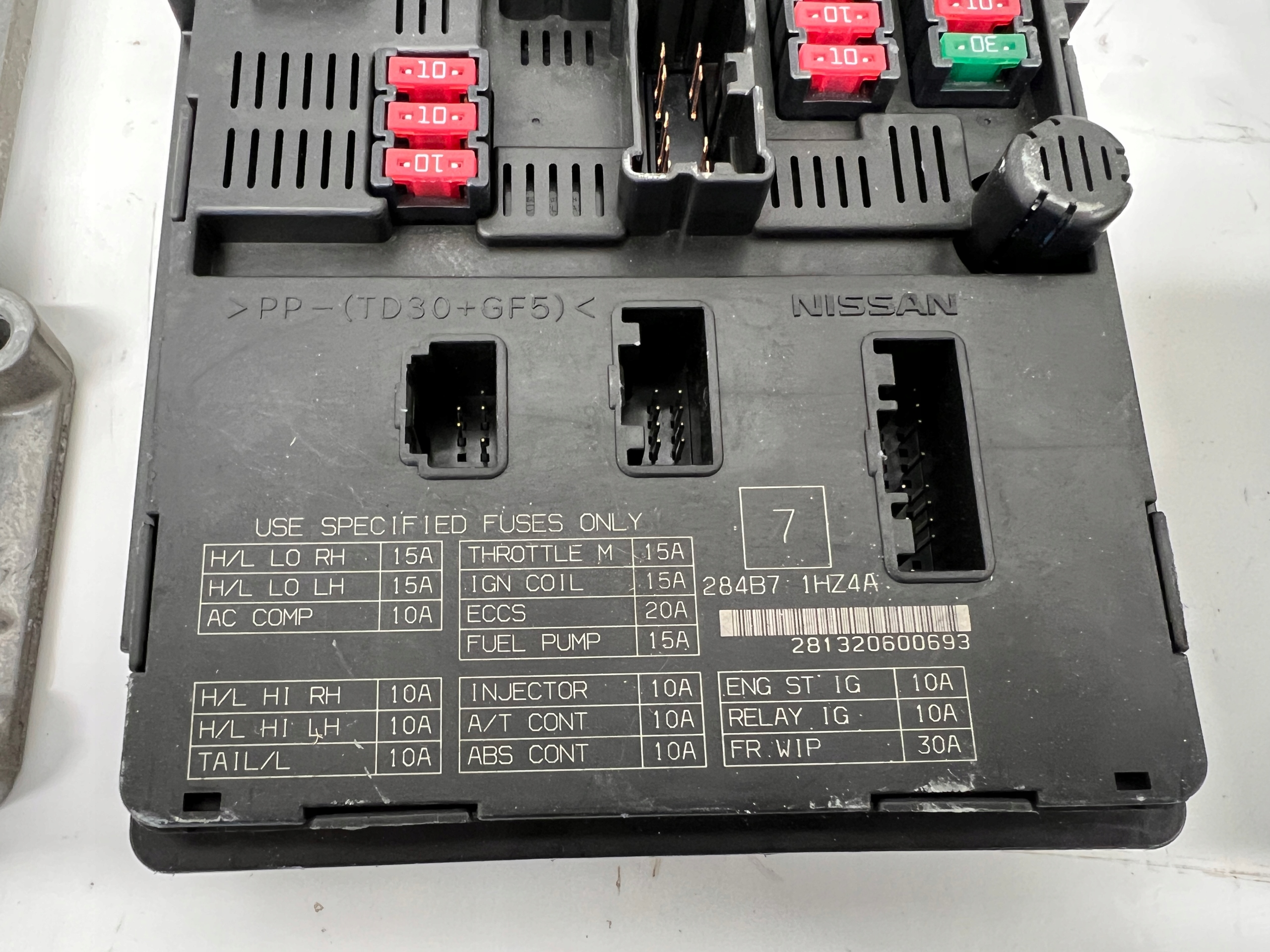 Nissan Note II E12 1.5 dCi manual running board startowy 237103VD0B