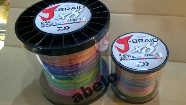Plecionka Daiwa J-Braid X8 Multi C 0,22mm Na Metry