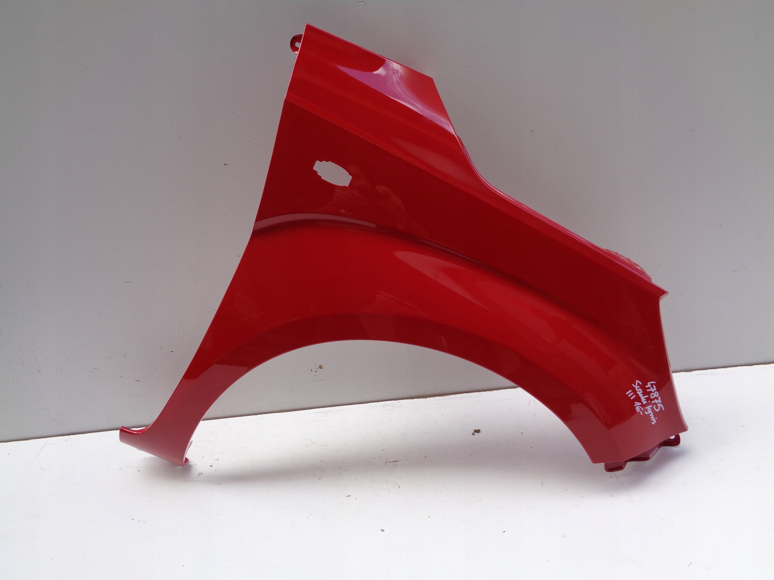 fender right front SUZUKI IGNIS III 16- NR 47875