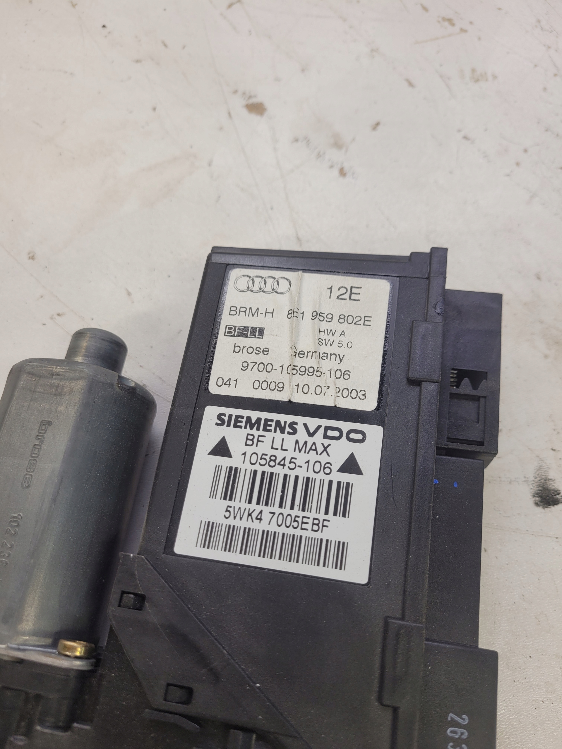mini motor windows right front AUDI A4 B7 8E1959802E