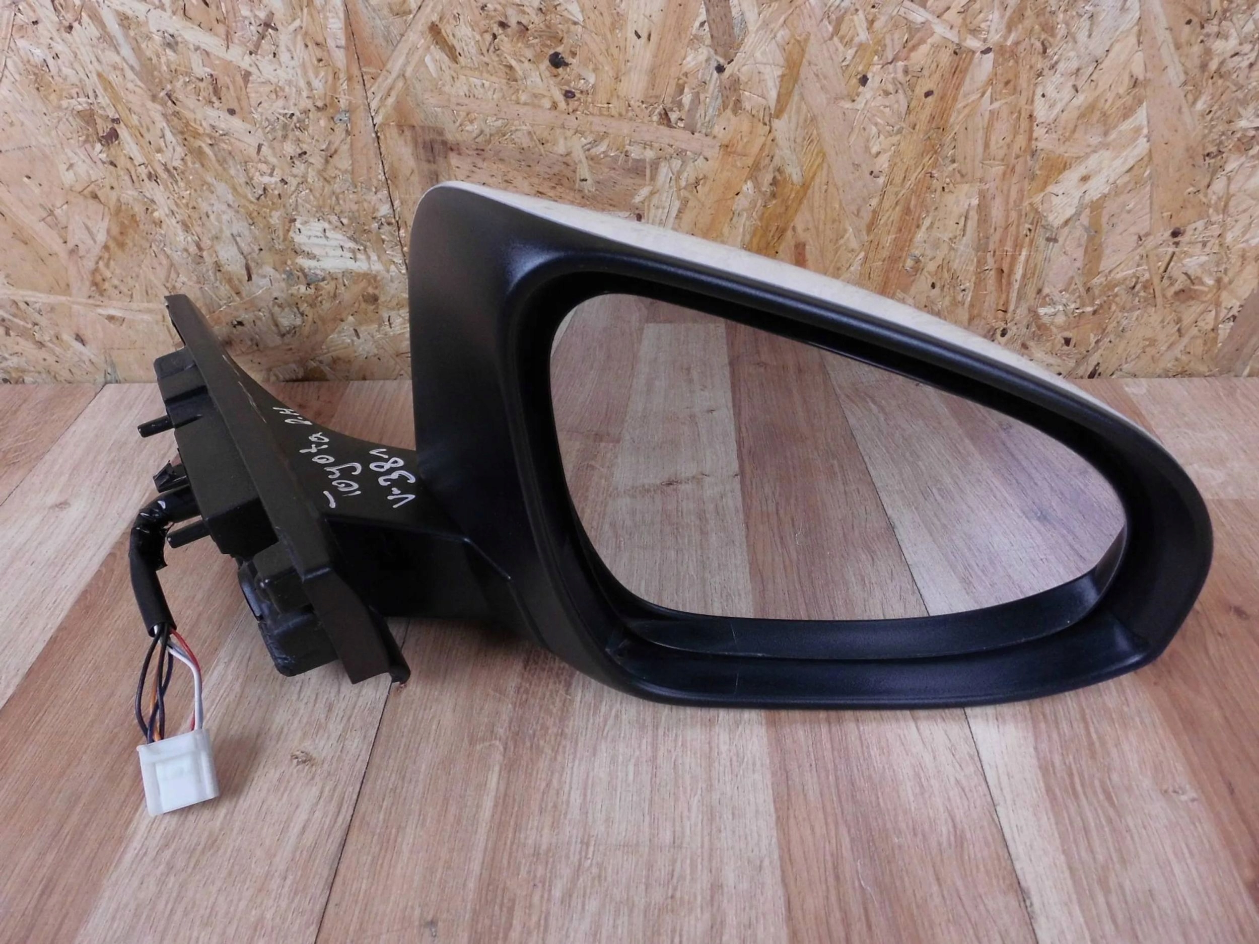 Toyota C-HR CHR mirror right 7-PIN - 048540