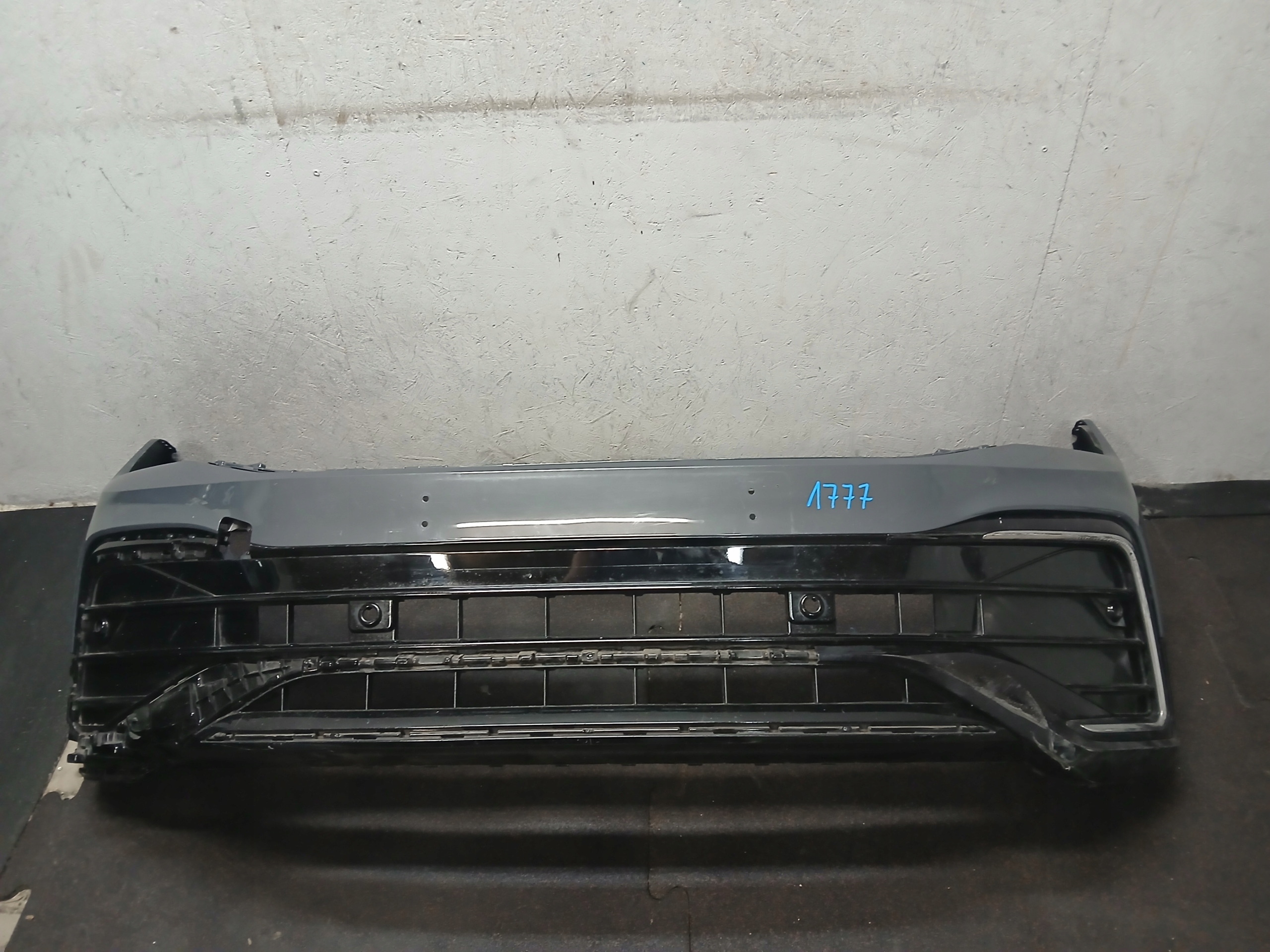 bumper front VW TIGUAN II 2 R LINE LIFT 19- 5NA