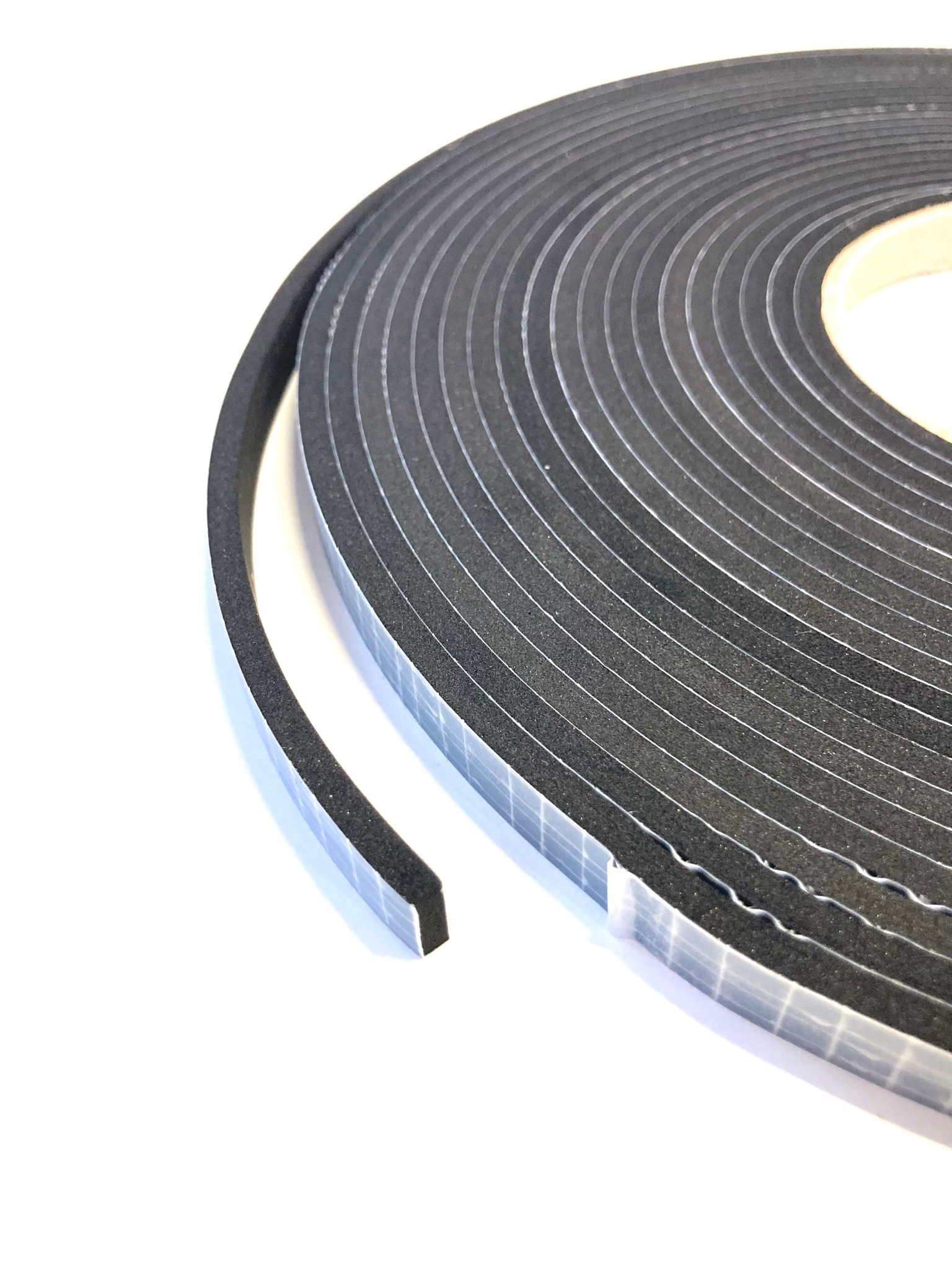 

Uszczelka Epdm Samoprzylepna 4mm x 10mm x 10m
