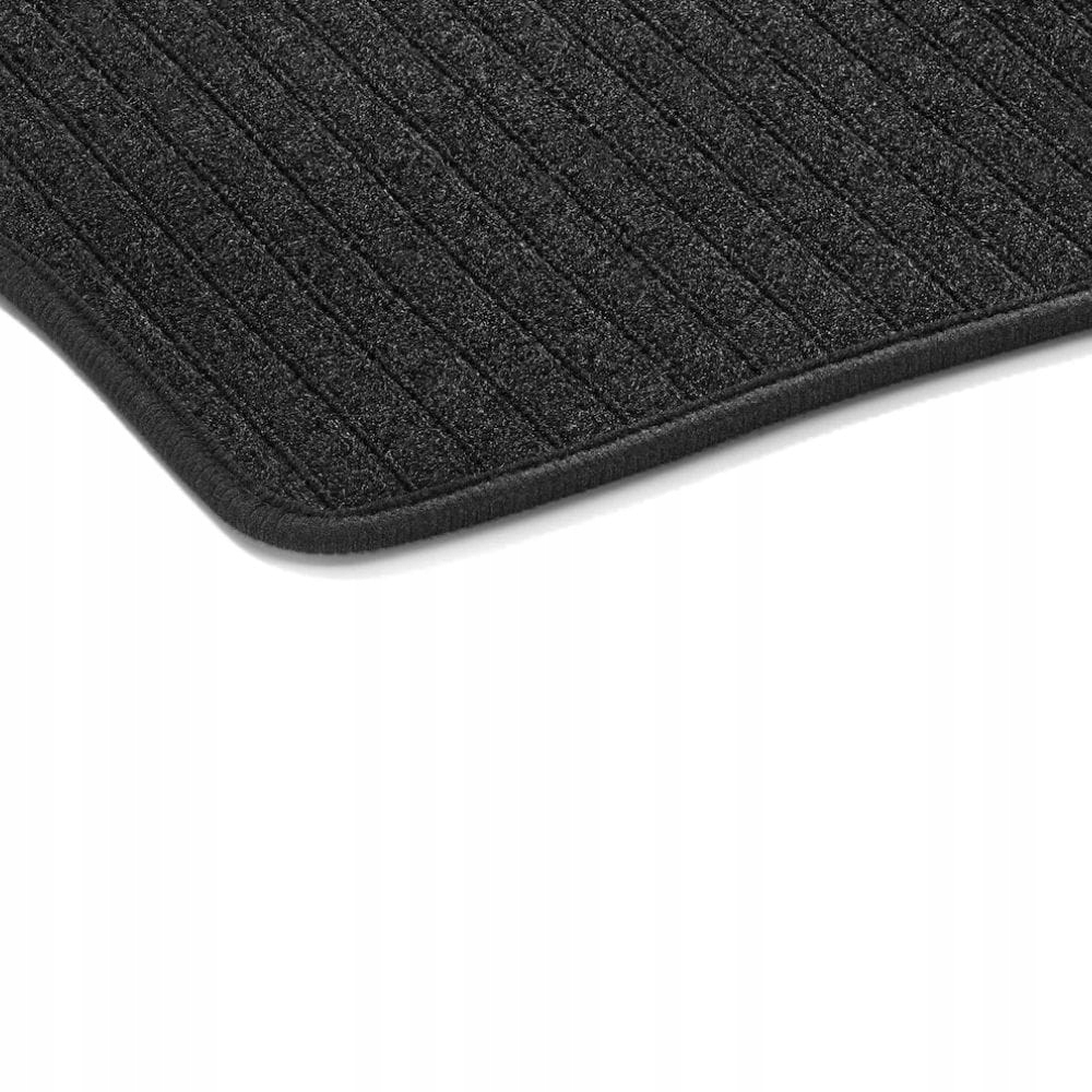 DYWANIKI RYPSOWE TYŁ MERCEDES-BENZ C KLASA S206/W206 A2066803602 9G32