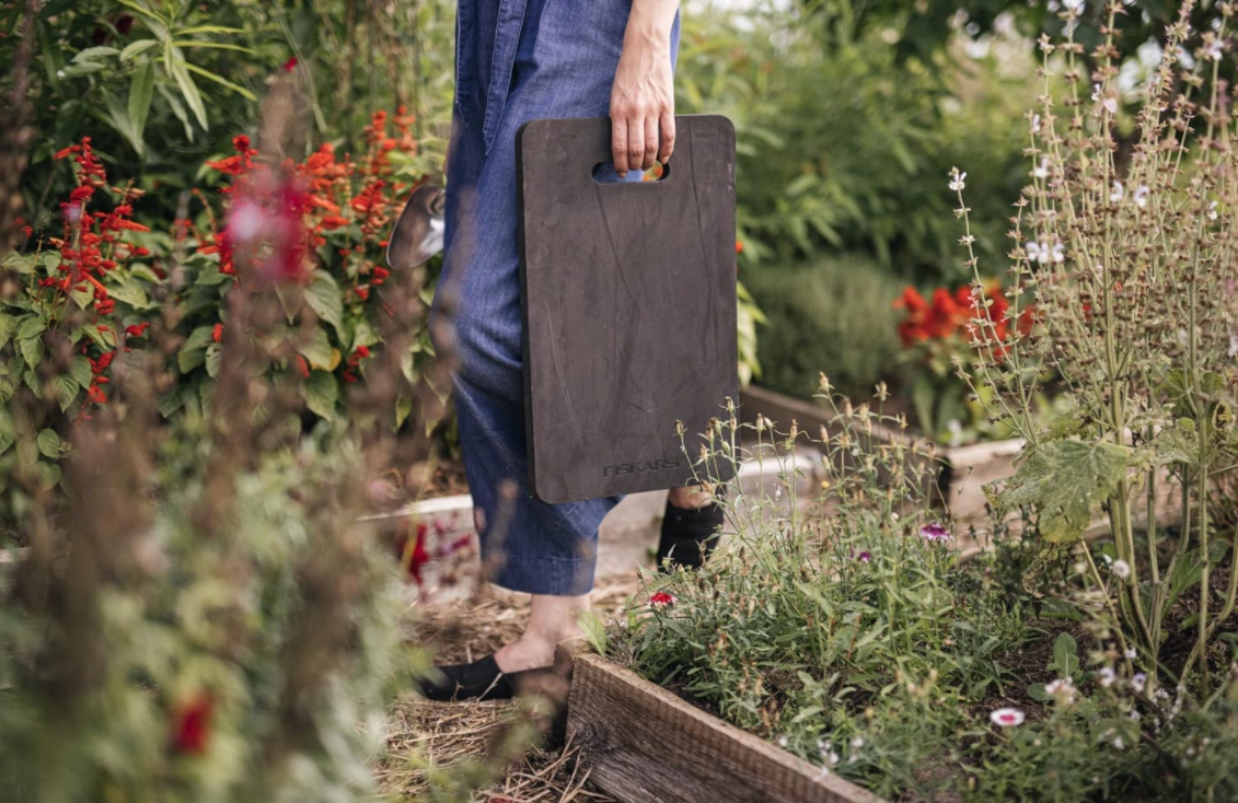 PODKŁADKA MATA POD KOLANA FISKARS SOLID Marka Fiskars