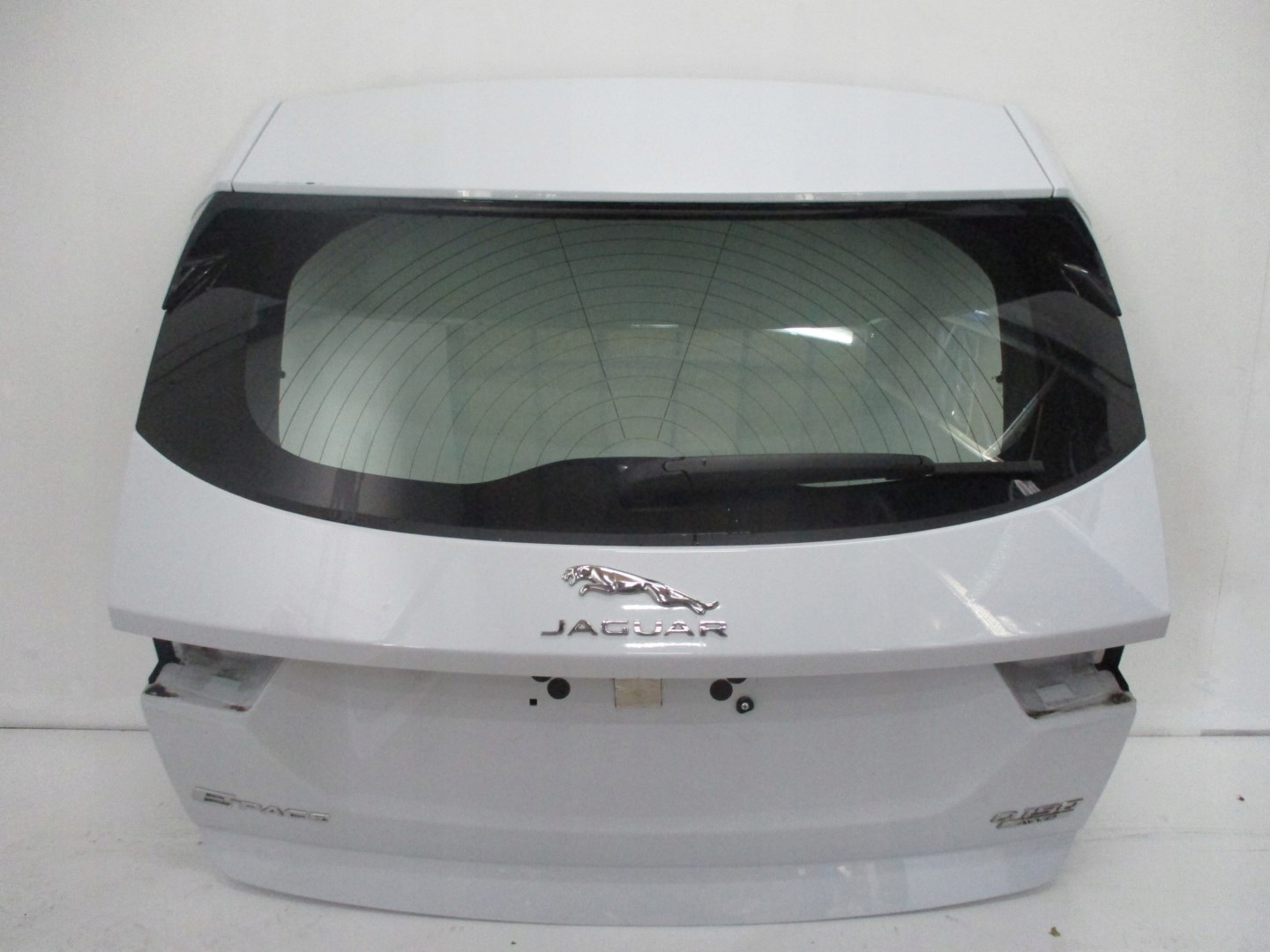 Klapa JAGUAR E PACE EPACE 18r KAMERA