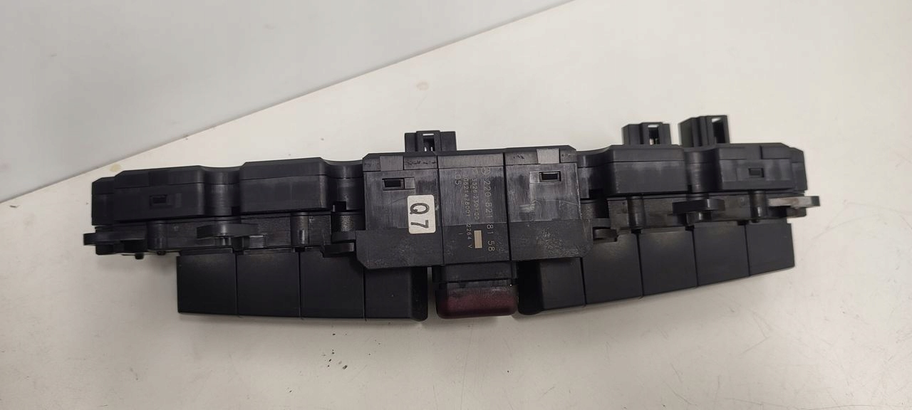 Panel controls Mercedes W220
