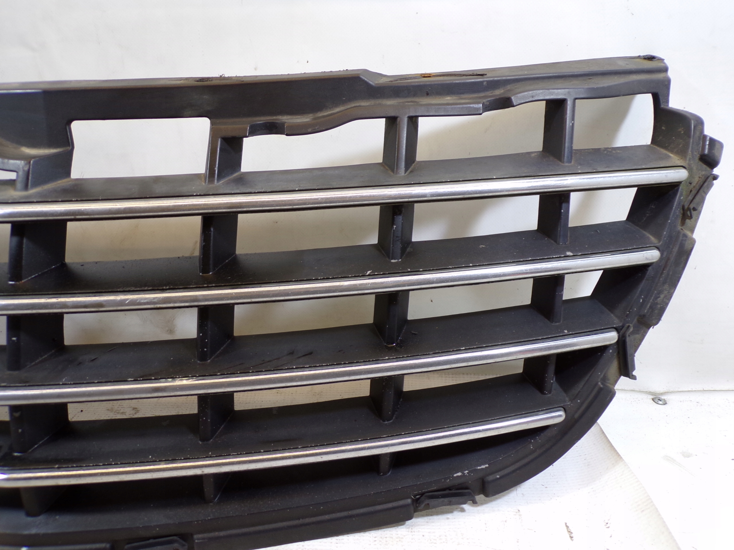 grill grille radiator CHRYSLER PACYFICA