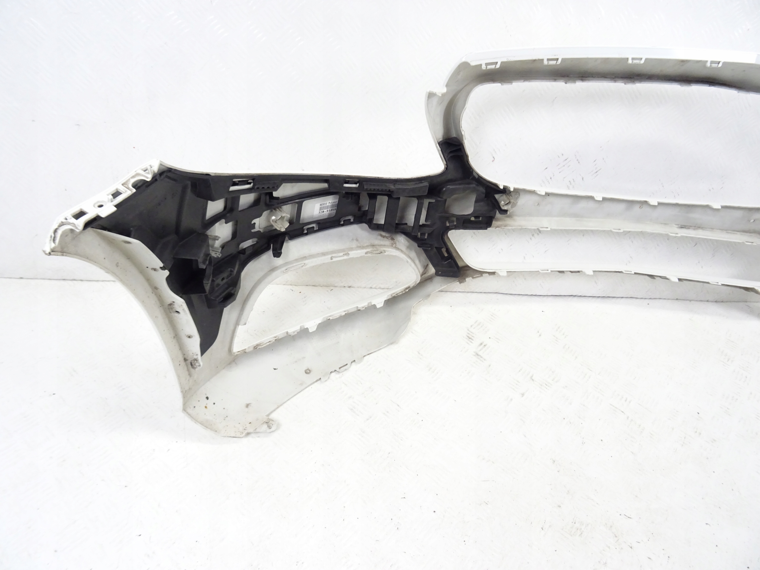 MERCEDES C-KLASA 205 bumper front front