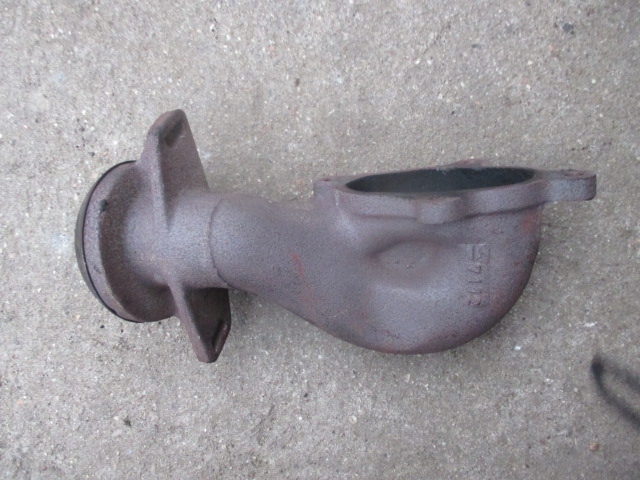 VW T4 Випускний колектор лікоть 2,5 TDI 102 ACV