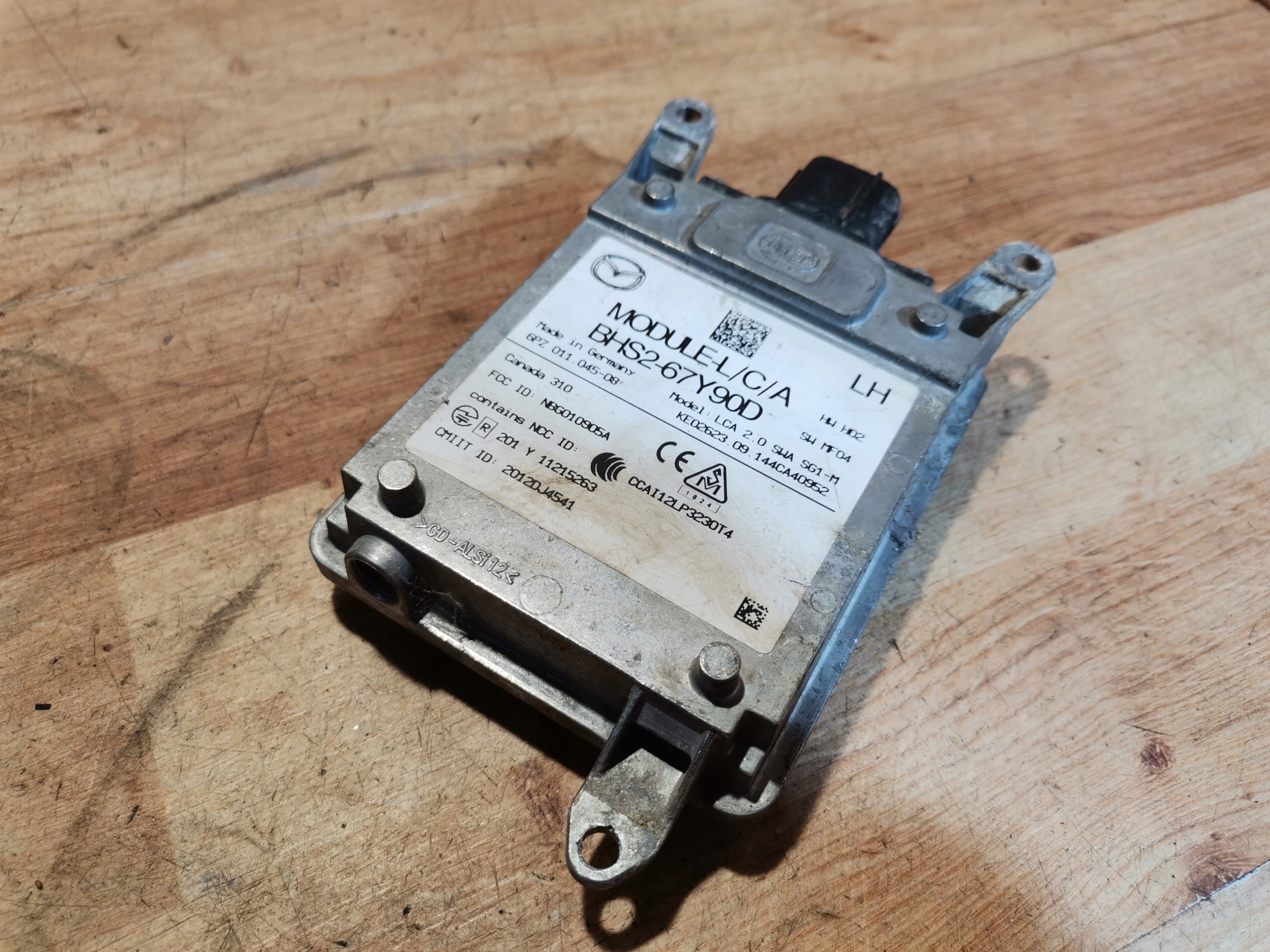 module SENSOR MARTWEGO POLA left rear part MAZDA 3 BM 13- BHS2-67Y90D