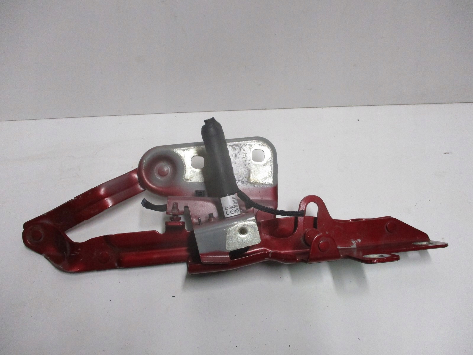 hinge bonnets RANGE ROVER EVOQUE 23 pirotechniczny K8D2-16801-A K8D2-16800-A