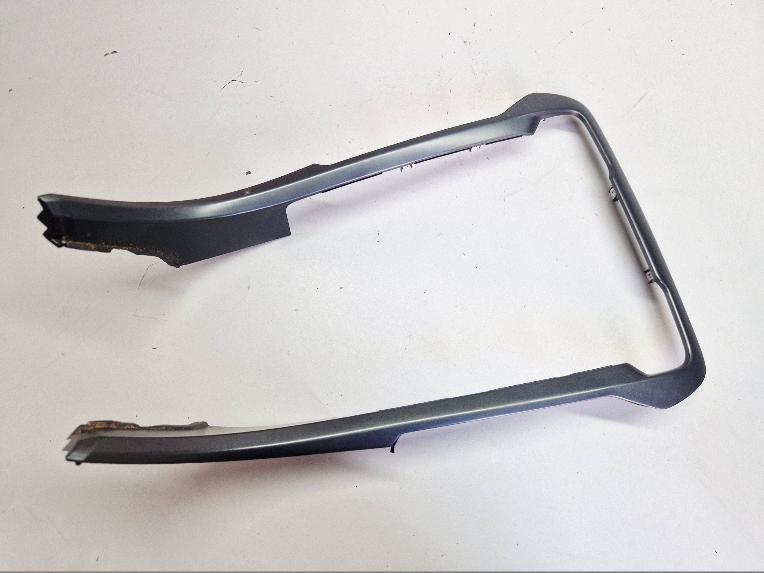 Element Console Moyen dekor Châssis Ford Mondeo MK V MK5 DS73F044K30CM
